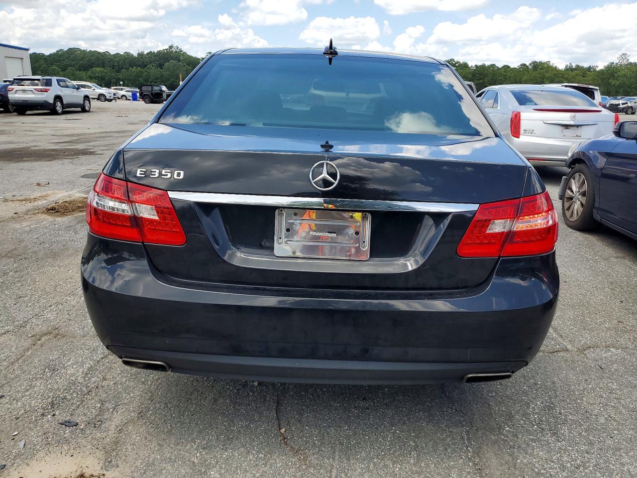 2013 Mercedes-benz E 350 Черный vin: WDDHF5KB2DA700055