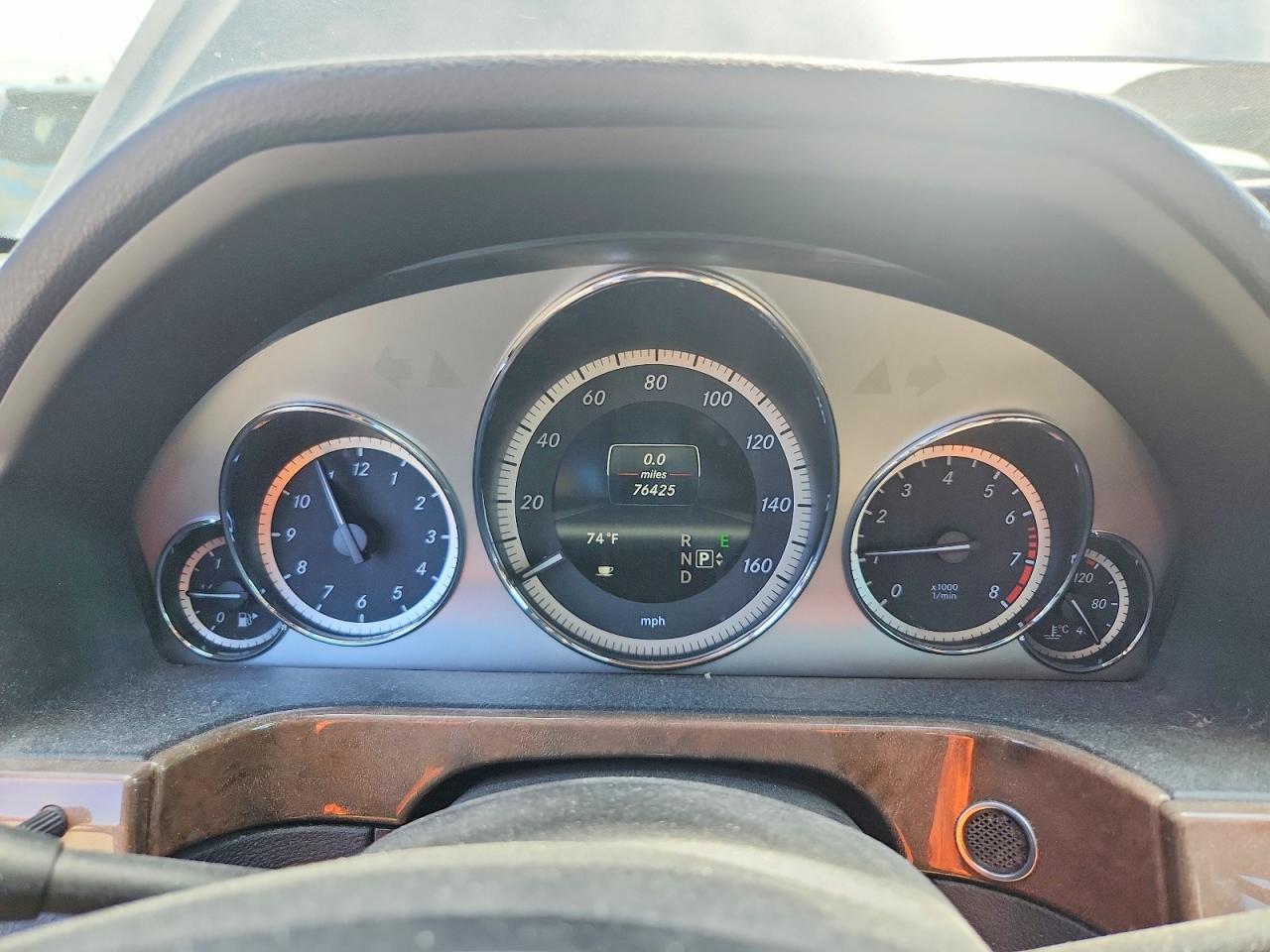 2013 Mercedes-benz E 350 Blue vin: WDDHF5KB2DA705708