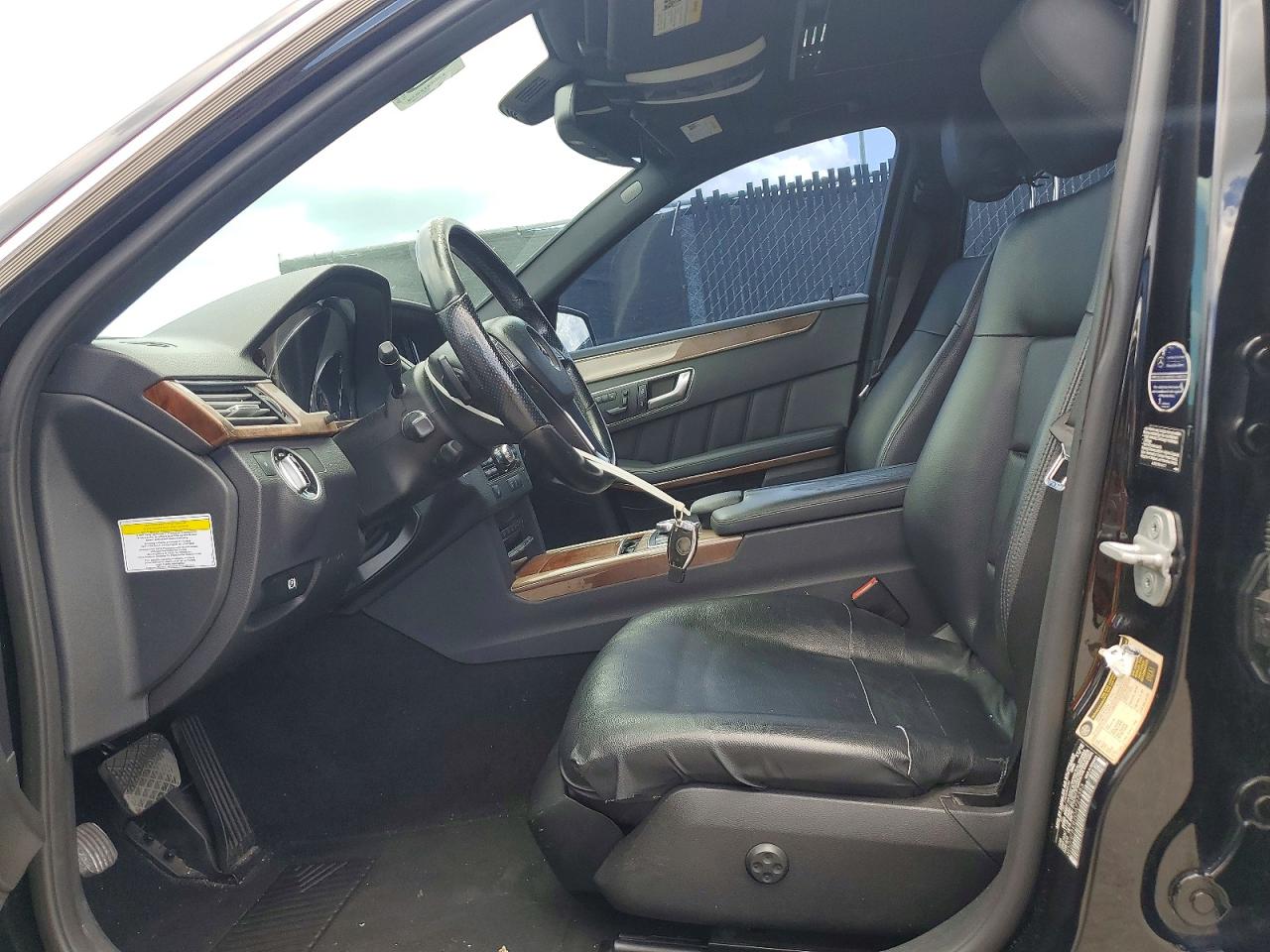 2013 Mercedes-benz E 350 Black vin: WDDHF5KB2DA727353