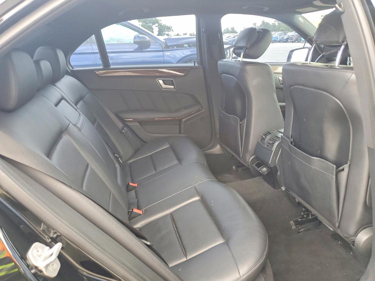 2013 Mercedes-benz E 350 Black vin: WDDHF5KB2DA727353