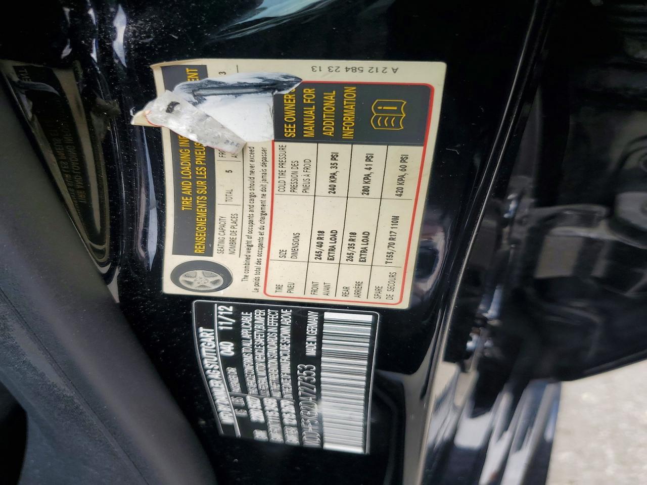 2013 Mercedes-benz E 350 Black vin: WDDHF5KB2DA727353
