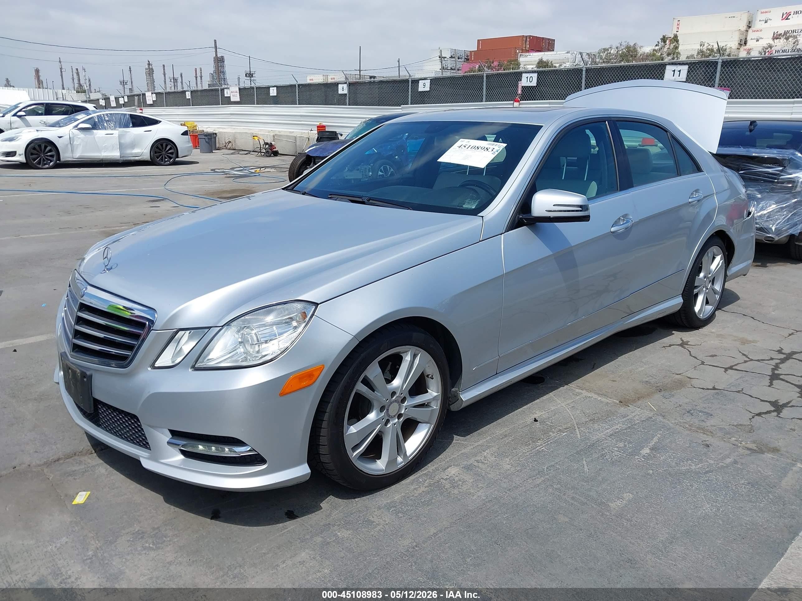 2013 Mercedes-benz E 350   Silver vin: WDDHF5KB2DA729071
