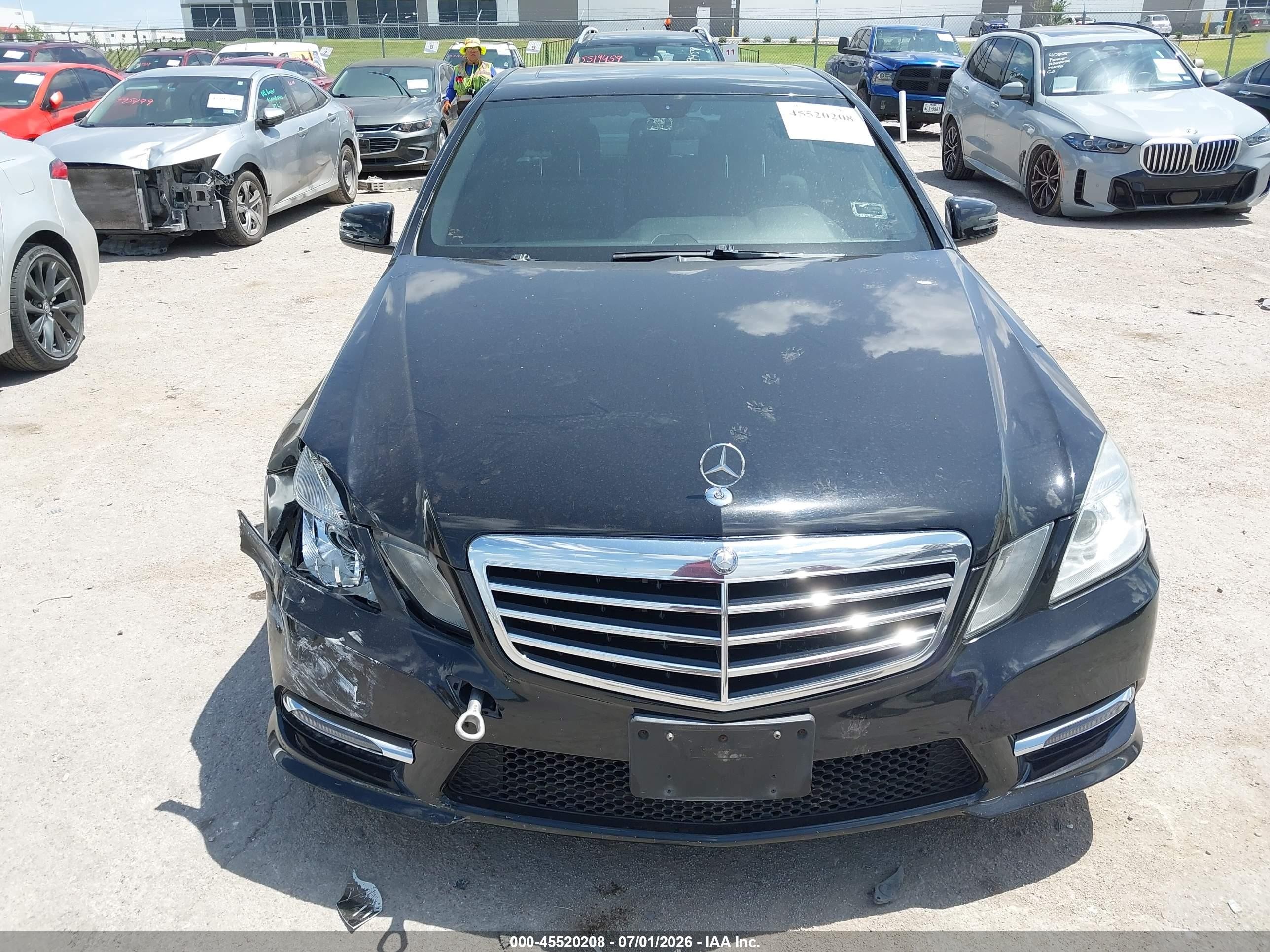 2013 Mercedes-benz E 350 Black vin: WDDHF5KB2DA749496