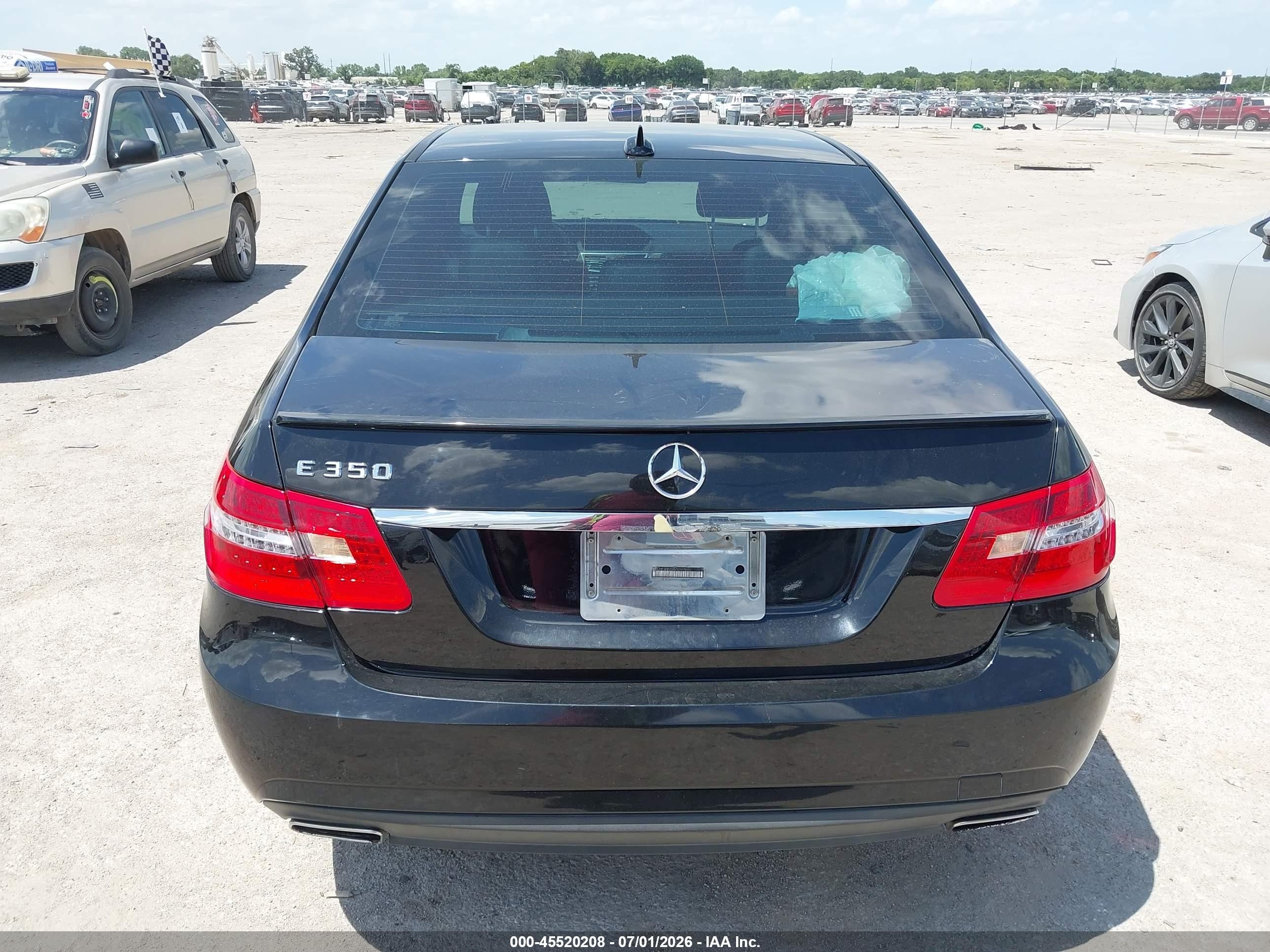 2013 Mercedes-benz E 350 Black vin: WDDHF5KB2DA749496