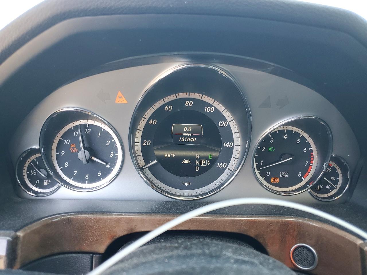 2013 Mercedes-benz E 350 White vin: WDDHF5KB2DA761969