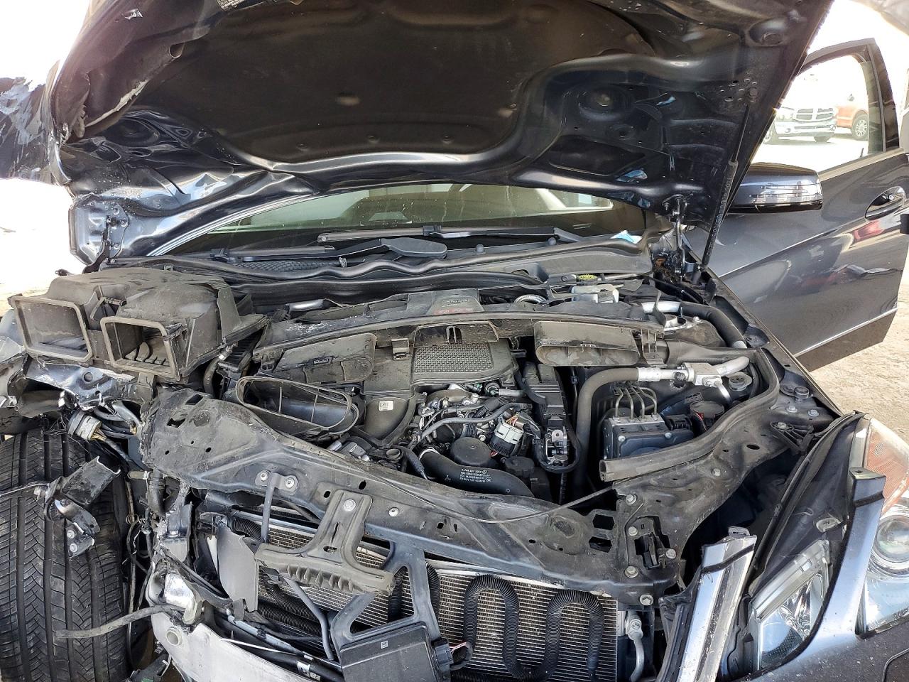 2013 Mercedes-benz E 350 Gray vin: WDDHF5KB2DA766119