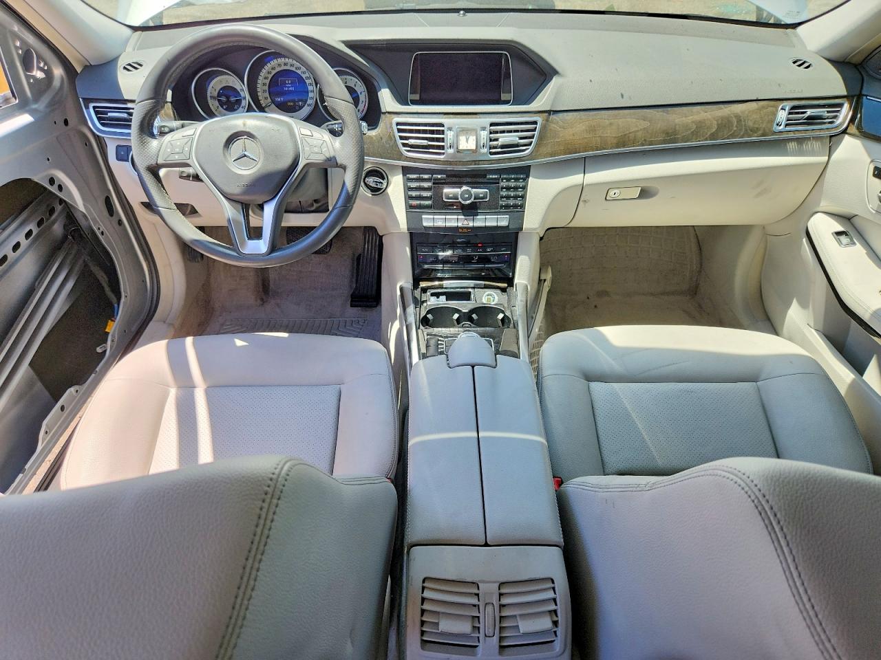 2014 Mercedes-benz E 350 Silver vin: WDDHF5KB2EA782144