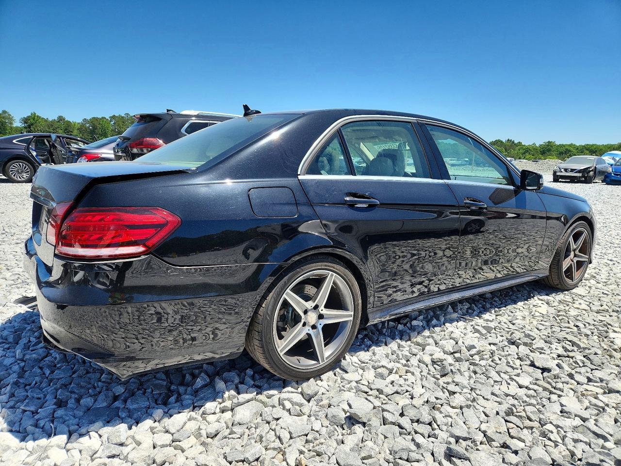 2014 Mercedes-benz E 350 Черный vin: WDDHF5KB2EA856985