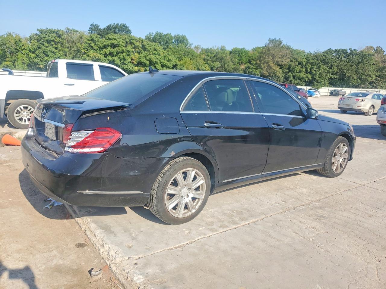 2014 Mercedes-benz E 350 Black vin: WDDHF5KB2EA861409