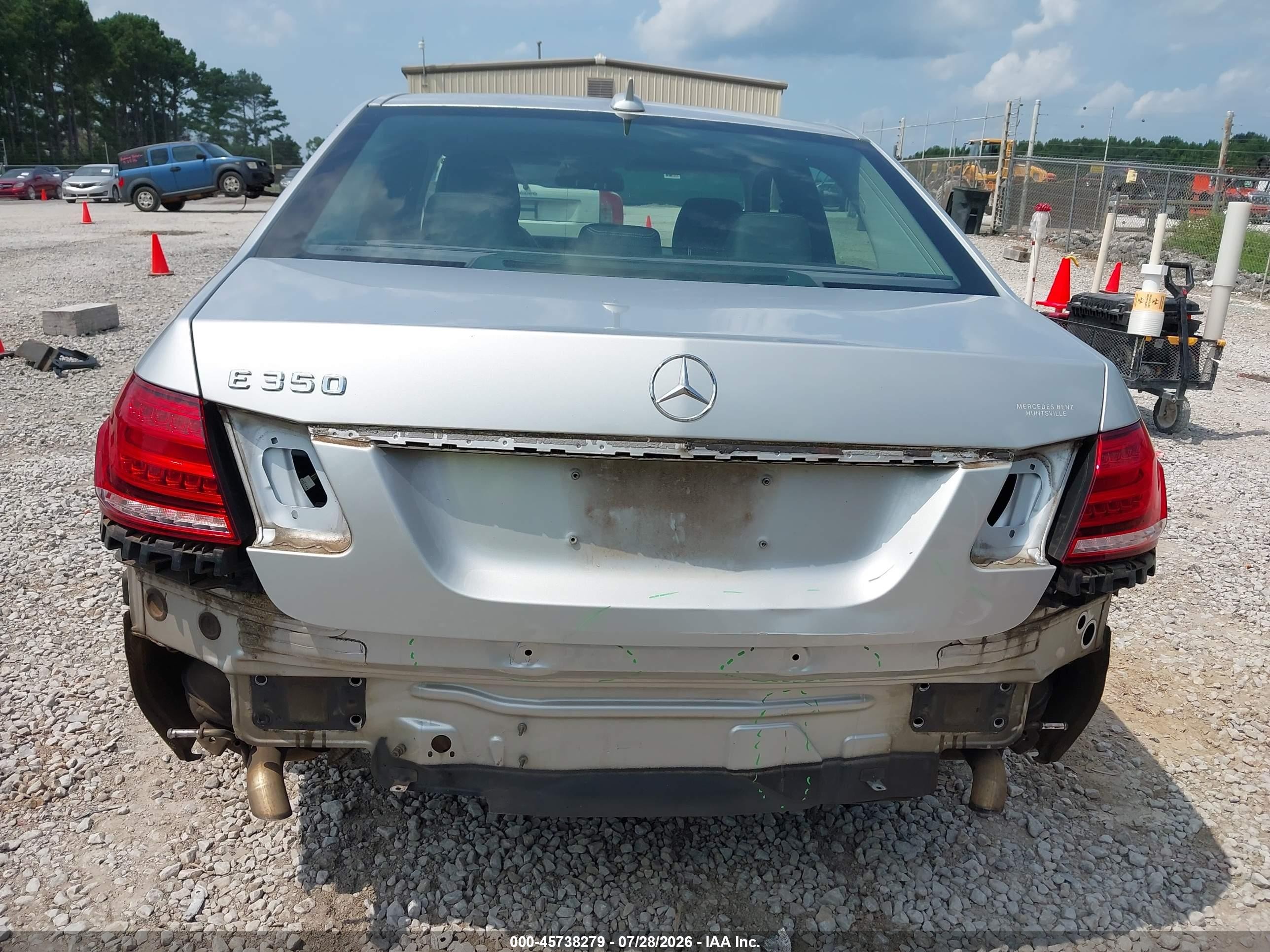 2014 Mercedes-benz E 350 Silver vin: WDDHF5KB2EA865119