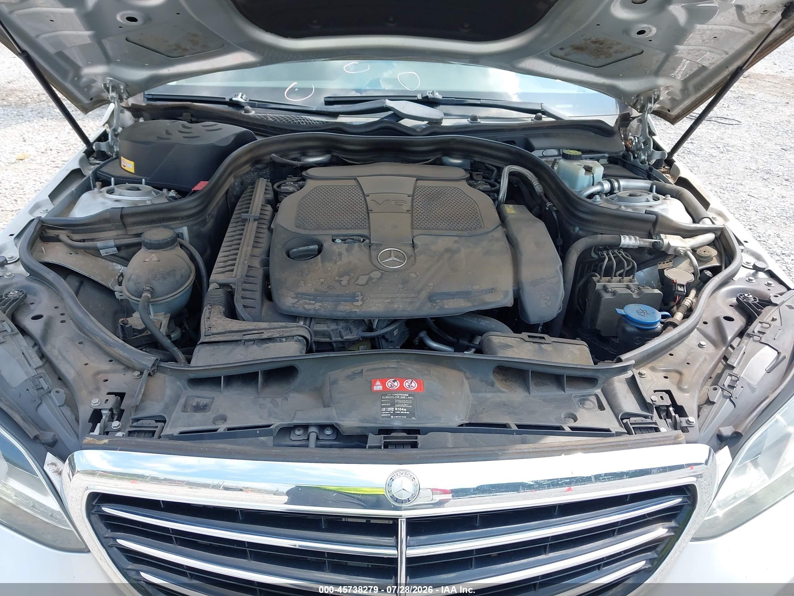 2014 Mercedes-benz E 350 Silver vin: WDDHF5KB2EA865119