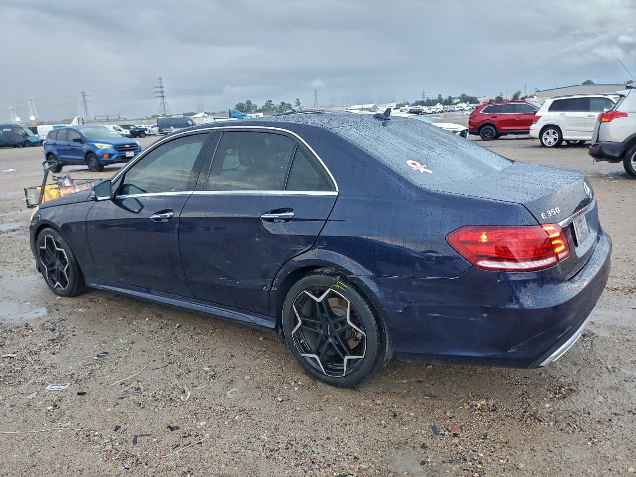 2014 Mercedes-benz E 350 Blue vin: WDDHF5KB2EA893440