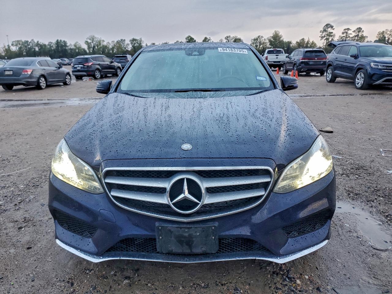 2014 Mercedes-benz E 350 Blue vin: WDDHF5KB2EA893440