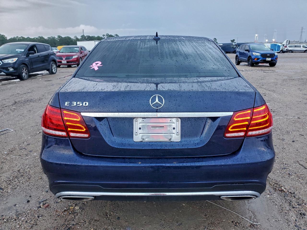 2014 Mercedes-benz E 350 Blue vin: WDDHF5KB2EA893440