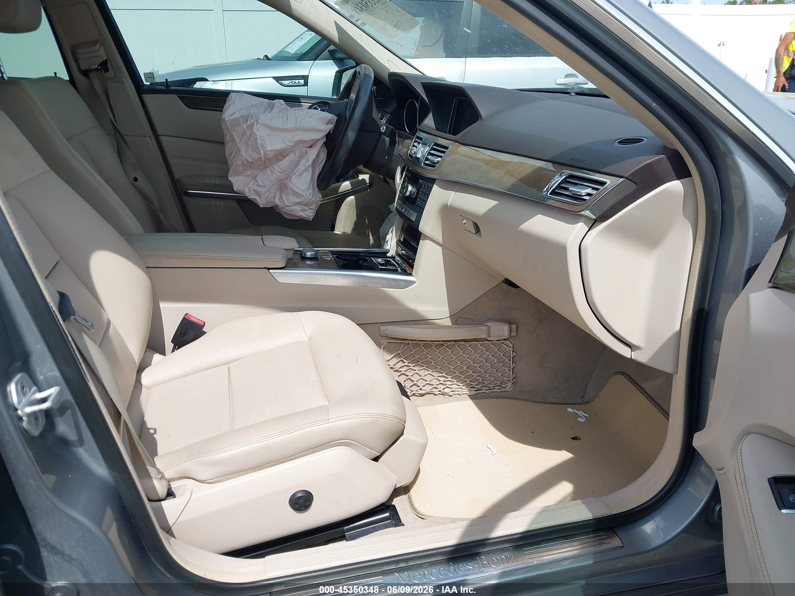 2014 Mercedes-benz E 350   Silver vin: WDDHF5KB2EA897228