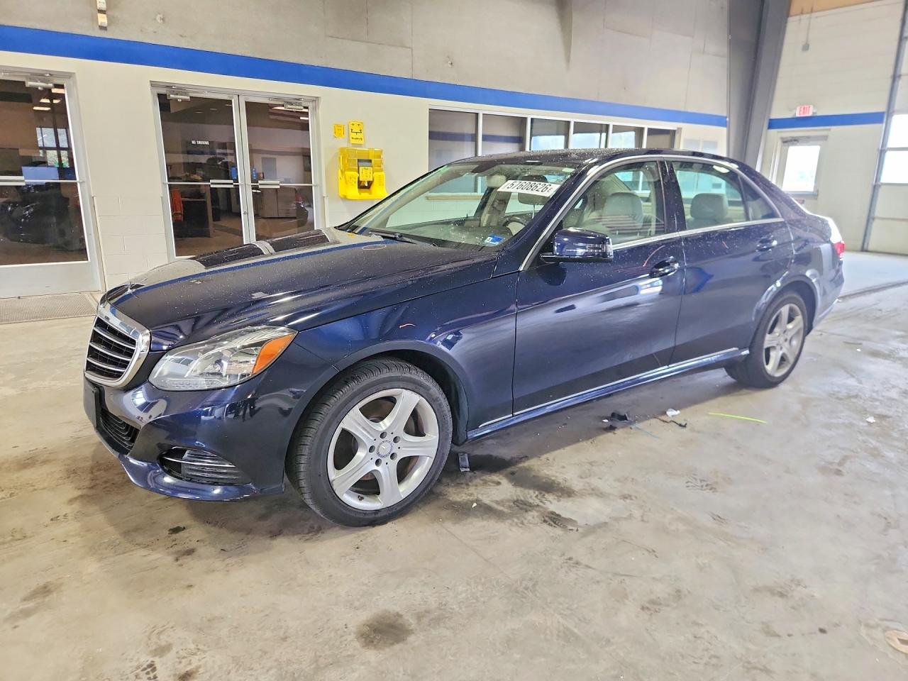 2014 Mercedes-benz E 350 Blue vin: WDDHF5KB2EA963759