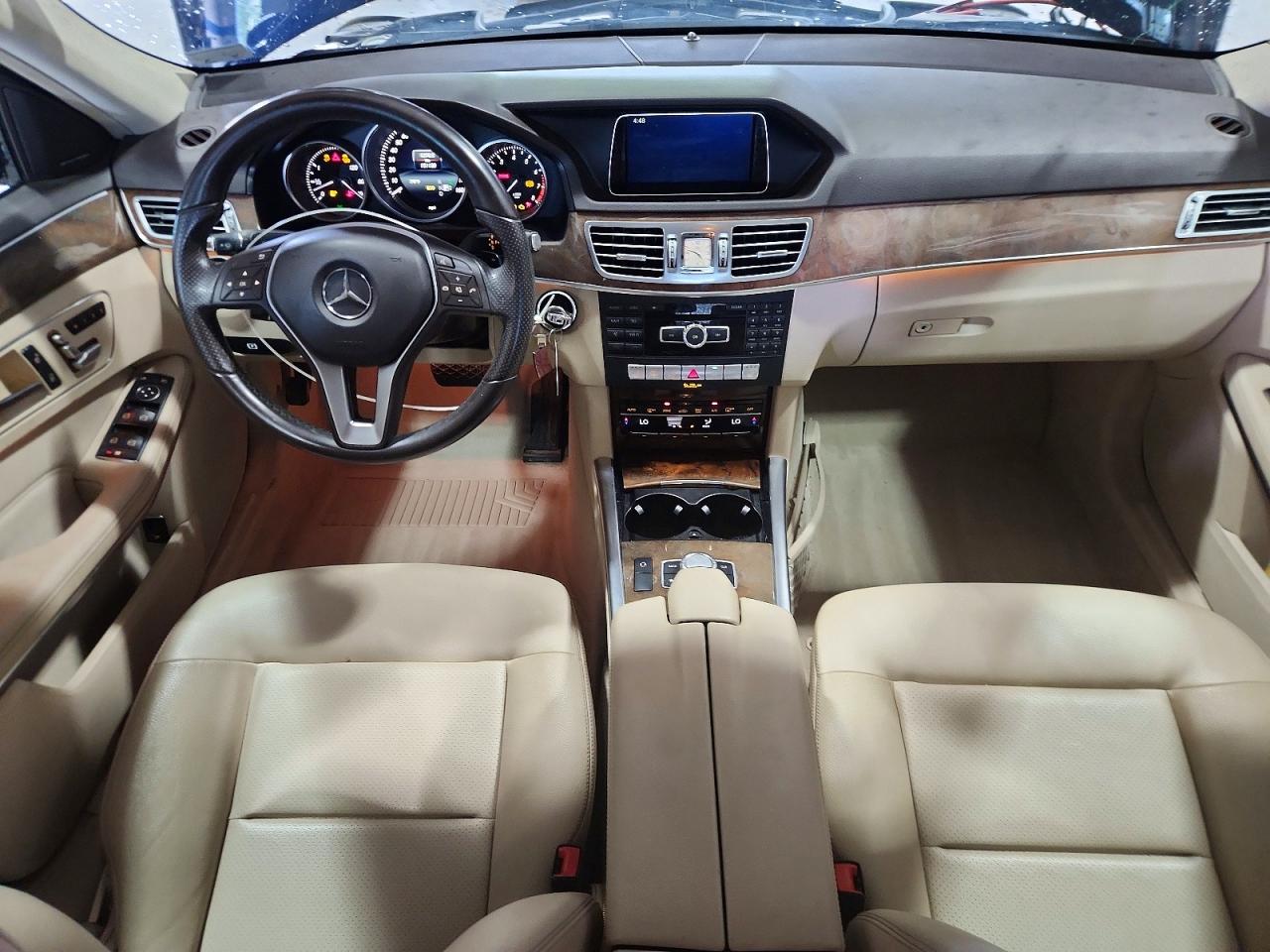 2014 Mercedes-benz E 350 Blue vin: WDDHF5KB2EA963759