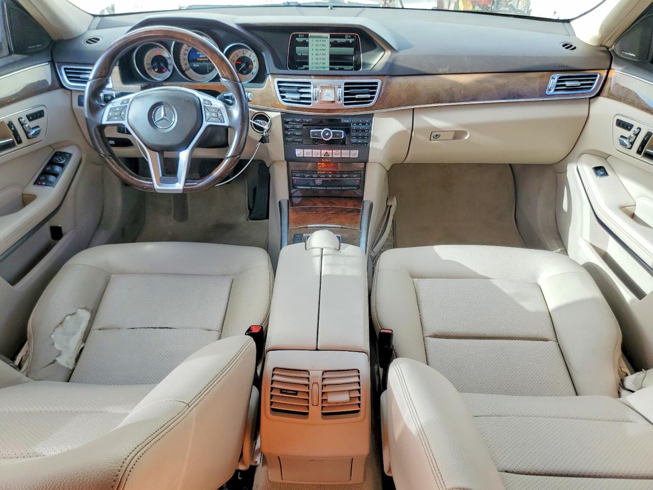 2014 Mercedes-benz E 350 White vin: WDDHF5KB2EA971117