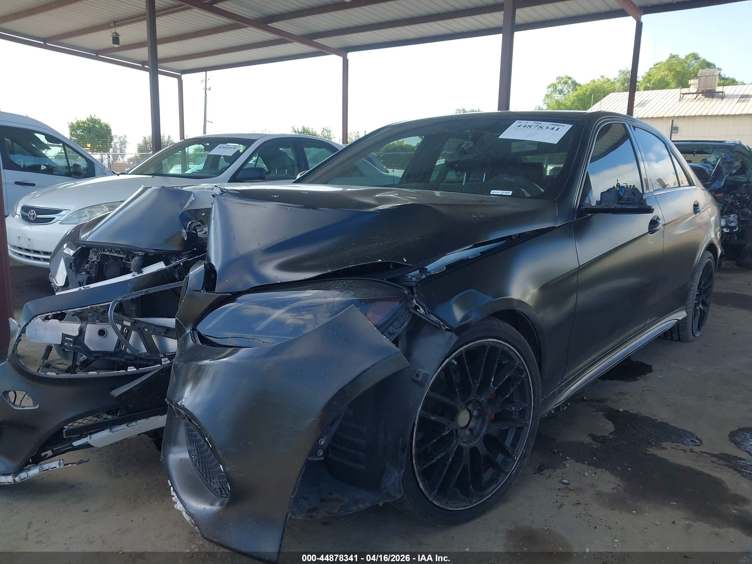 2014 Mercedes-benz E 350   Black vin: WDDHF5KB2EB002279