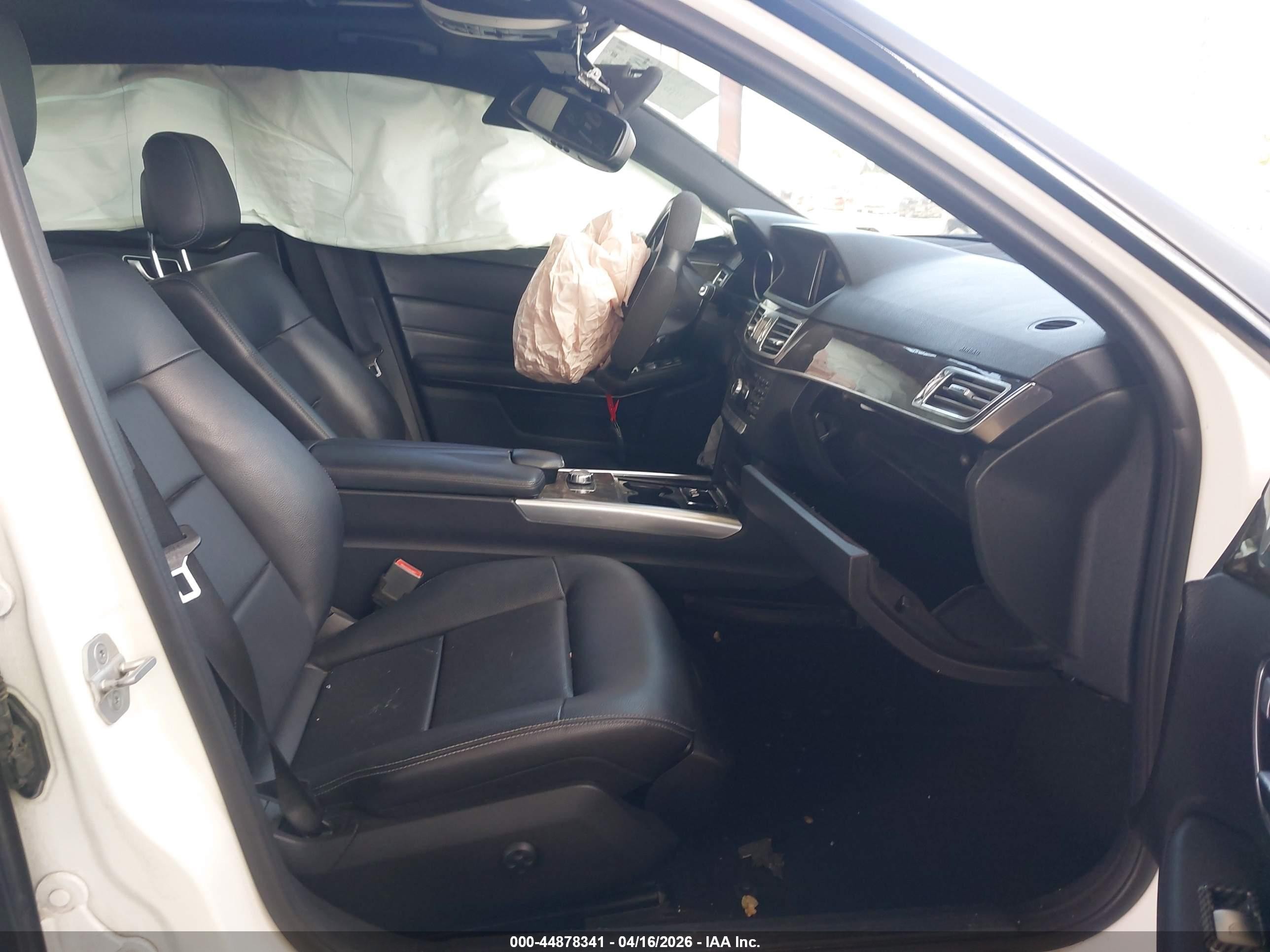 2014 Mercedes-benz E 350   Black vin: WDDHF5KB2EB002279