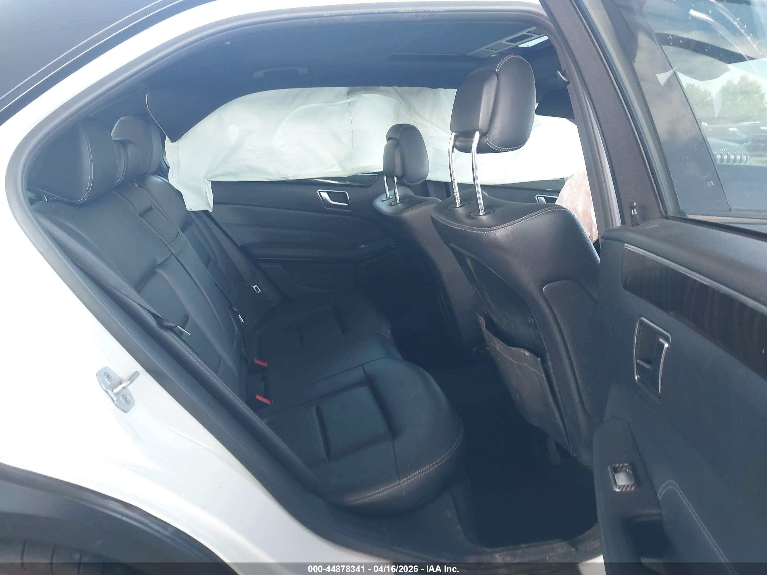 2014 Mercedes-benz E 350   Black vin: WDDHF5KB2EB002279