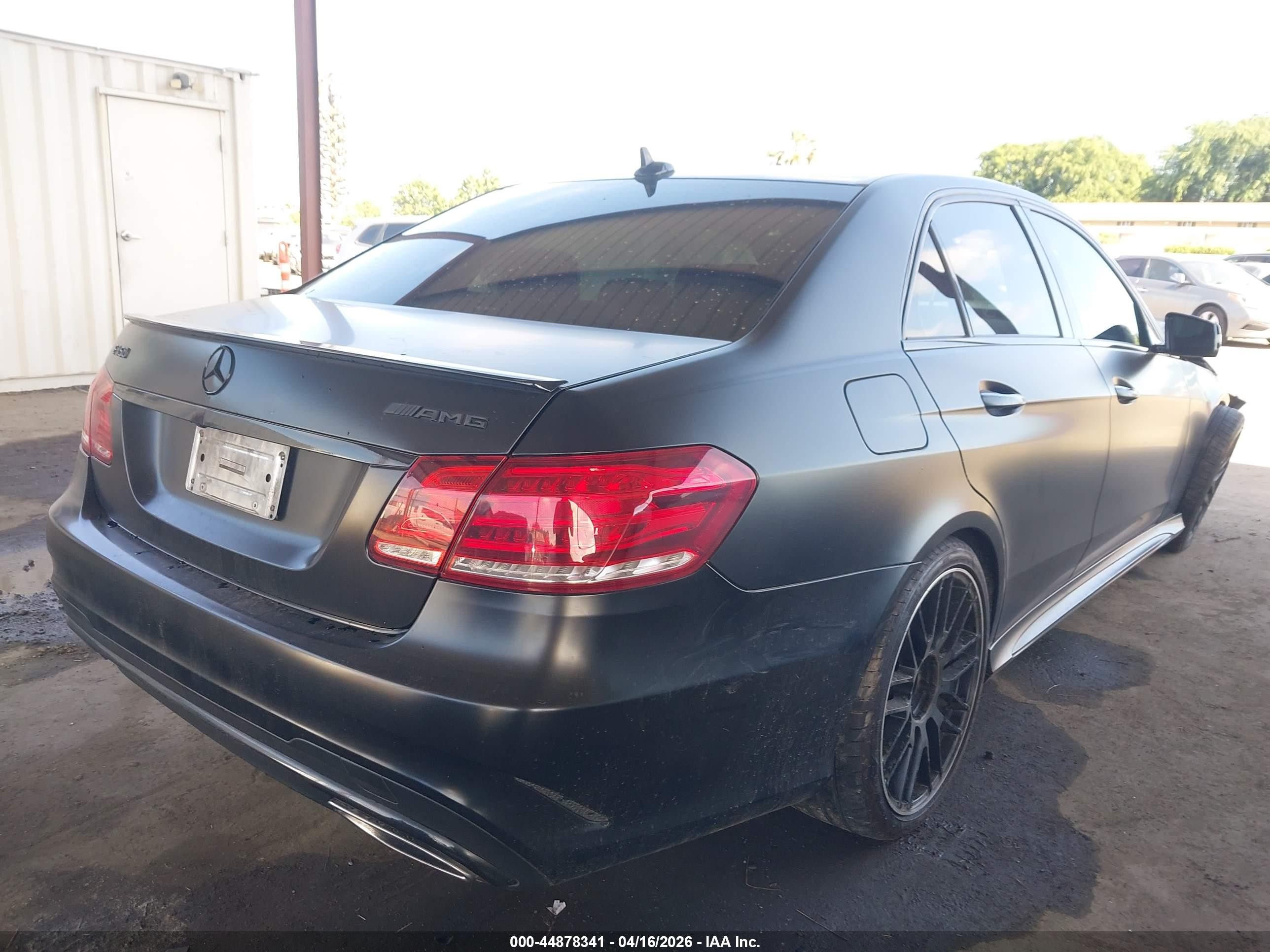 2014 Mercedes-benz E 350   Black vin: WDDHF5KB2EB002279