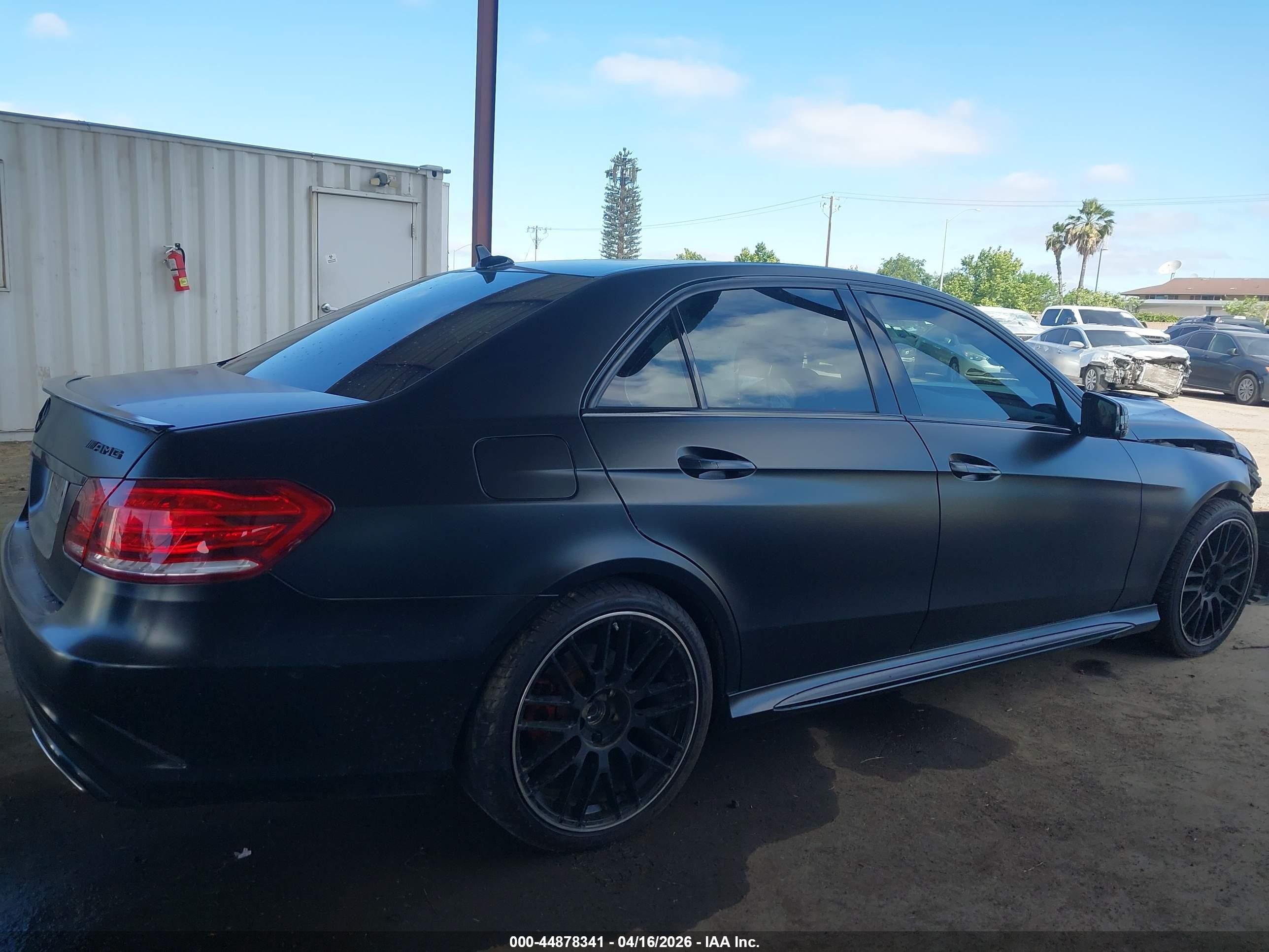 2014 Mercedes-benz E 350   Black vin: WDDHF5KB2EB002279
