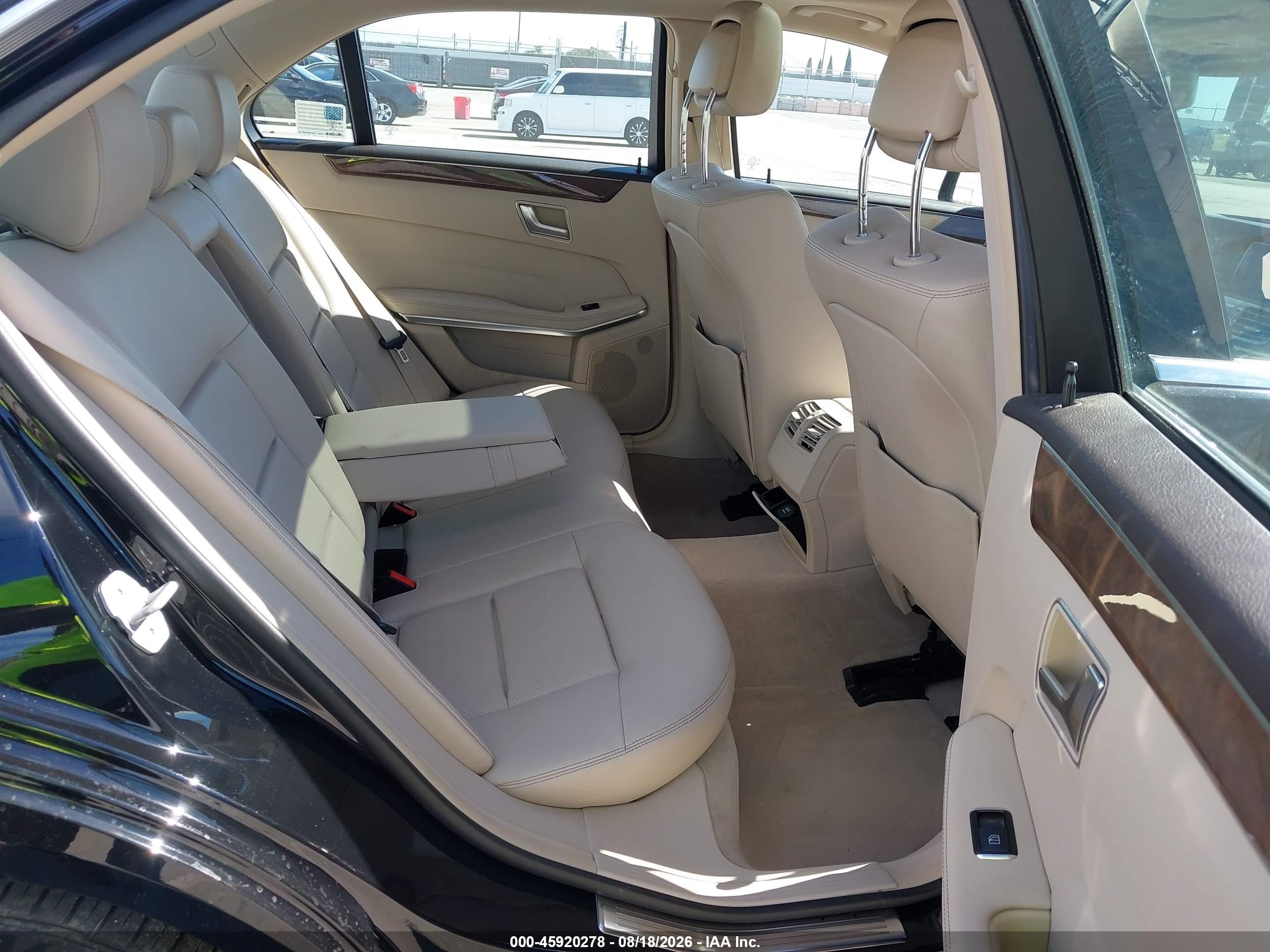 2014 Mercedes-benz E 350 Black vin: WDDHF5KB2EB075670