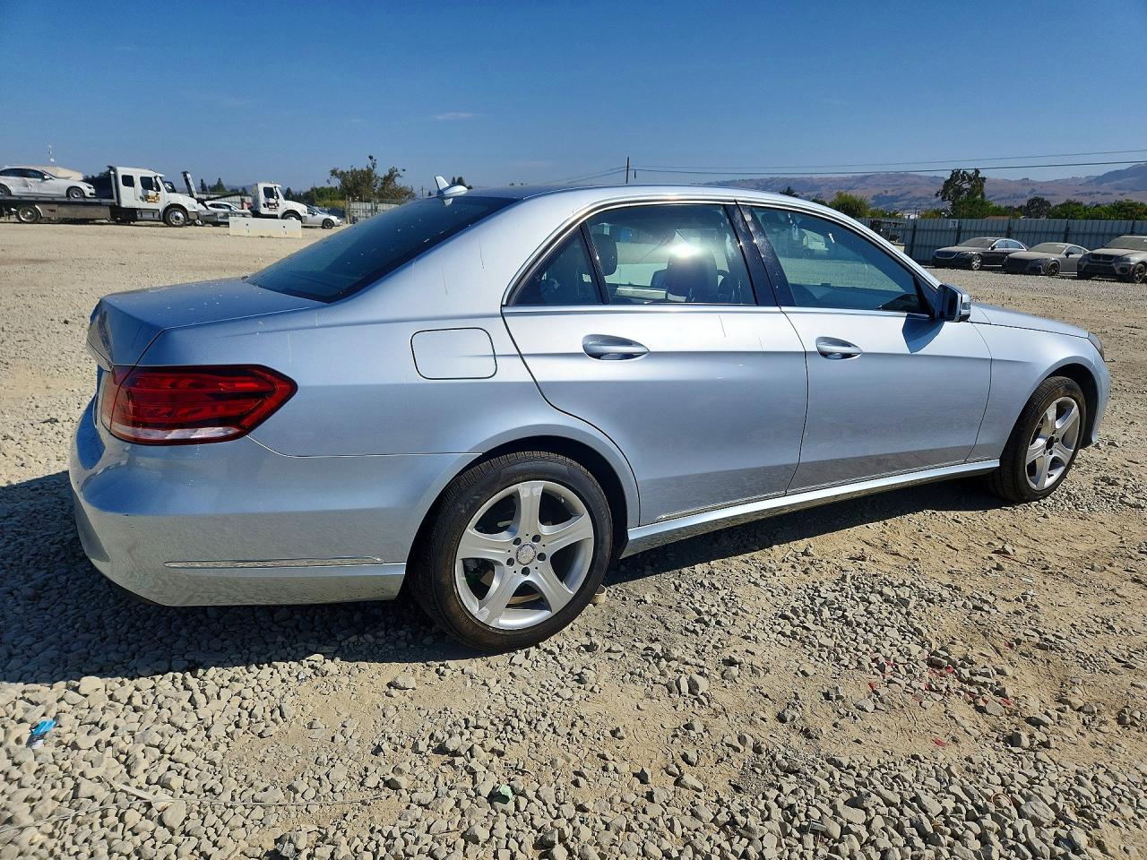 2015 Mercedes-benz E 350 Silver vin: WDDHF5KB2FB089750