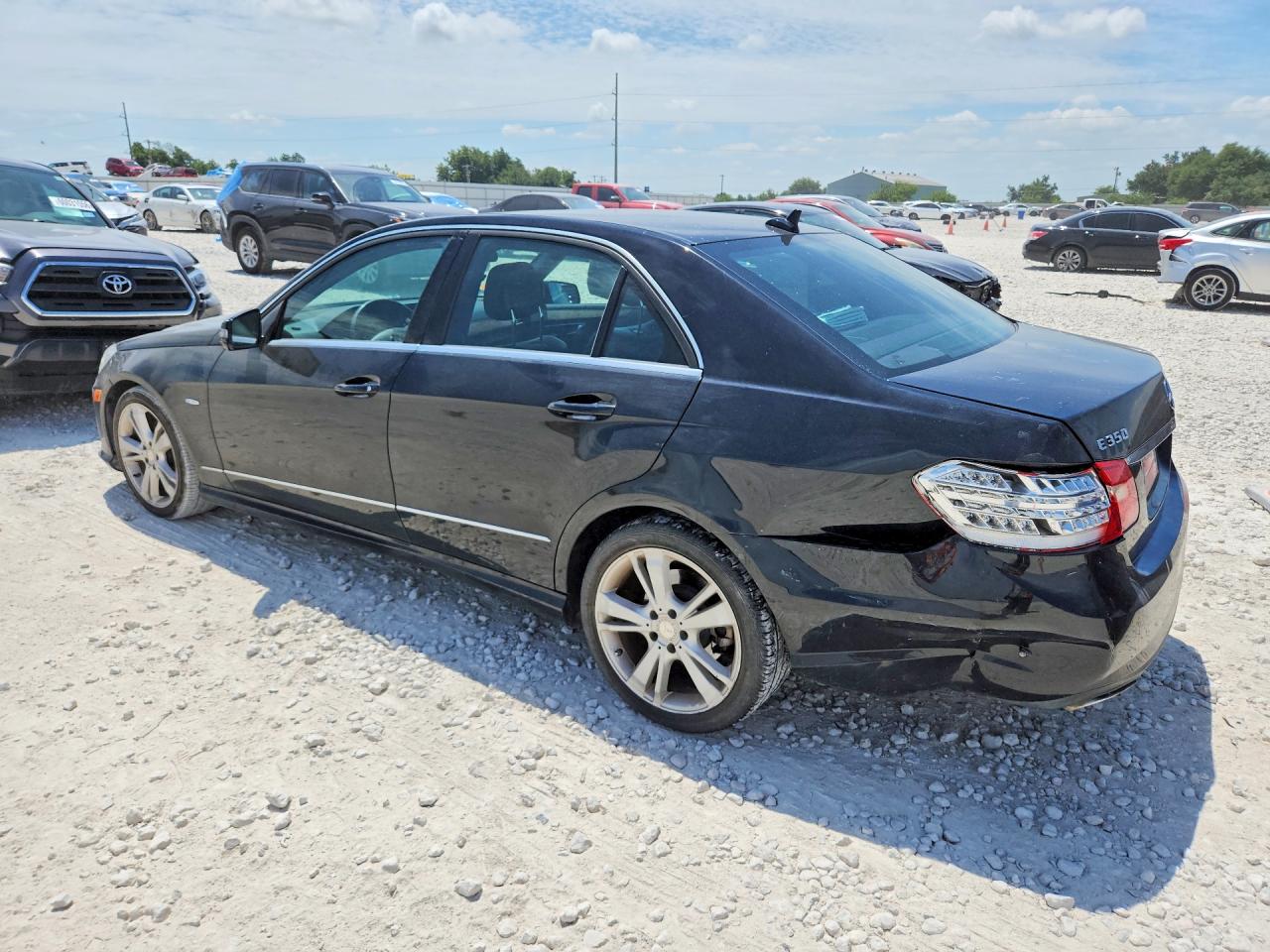 2012 Mercedes-benz E Black vin: WDDHF5KB3CA567207