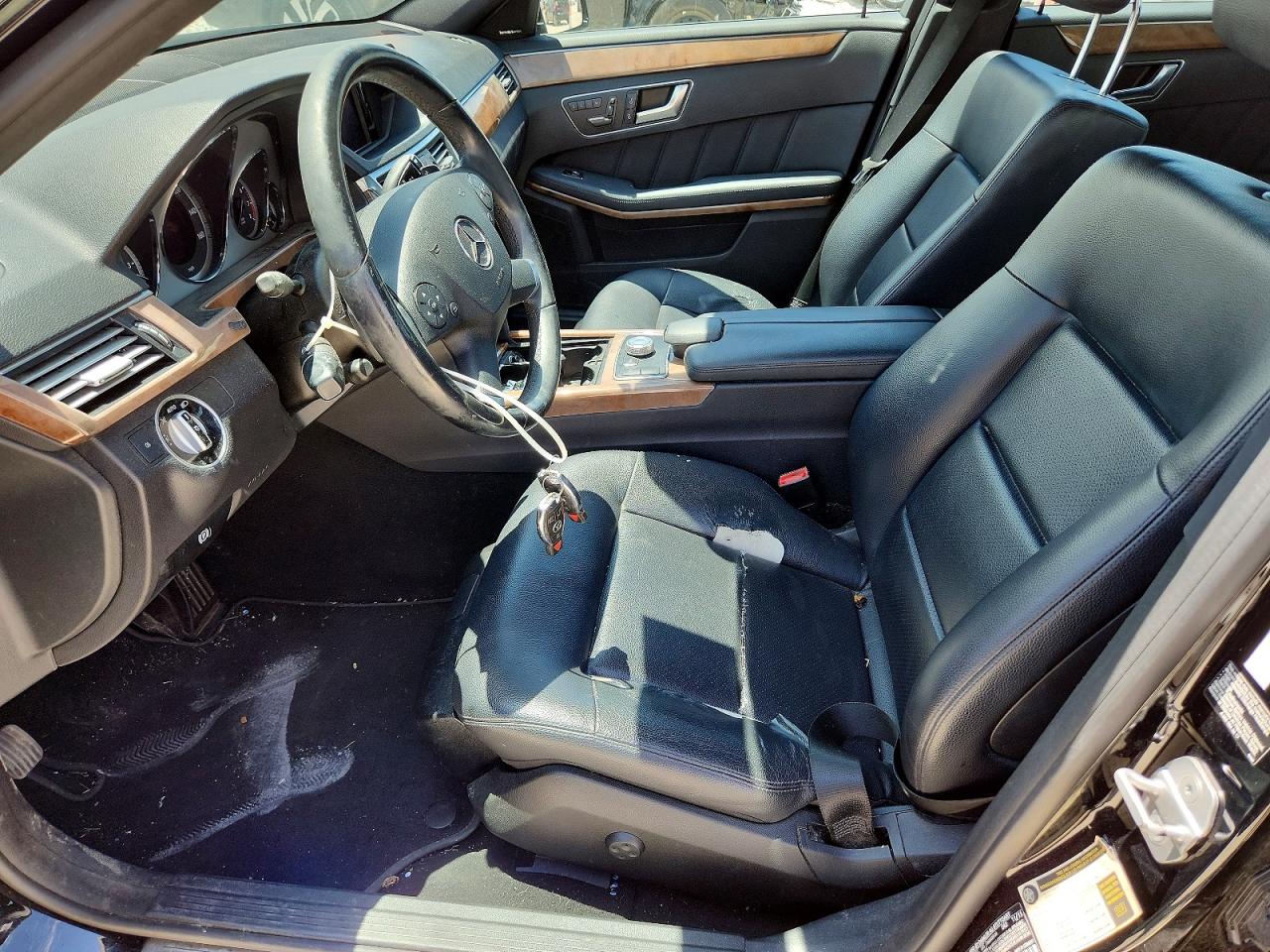 2012 Mercedes-benz E Black vin: WDDHF5KB3CA567207