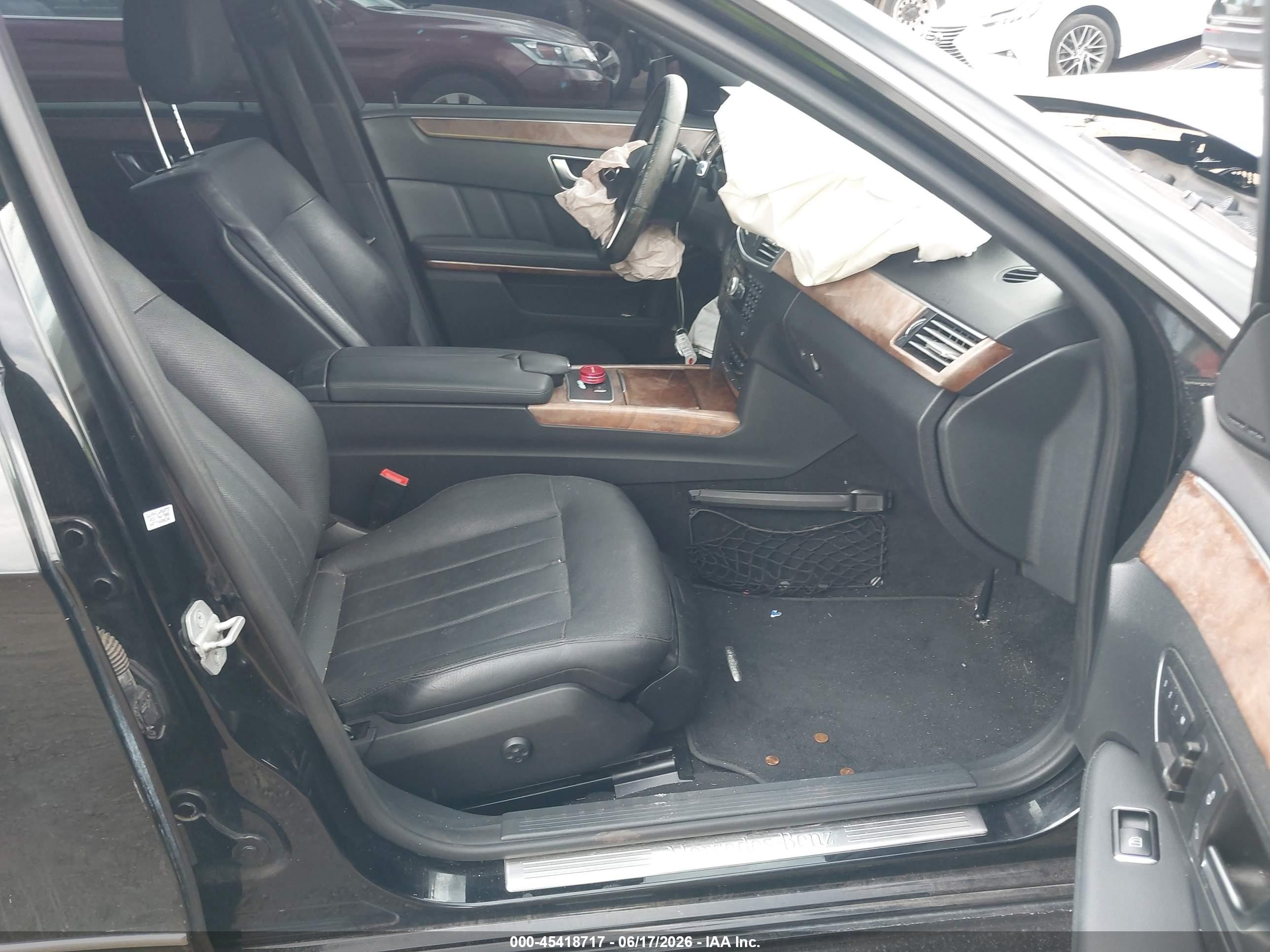 2012 Mercedes-benz E 350   Black vin: WDDHF5KB3CA638793