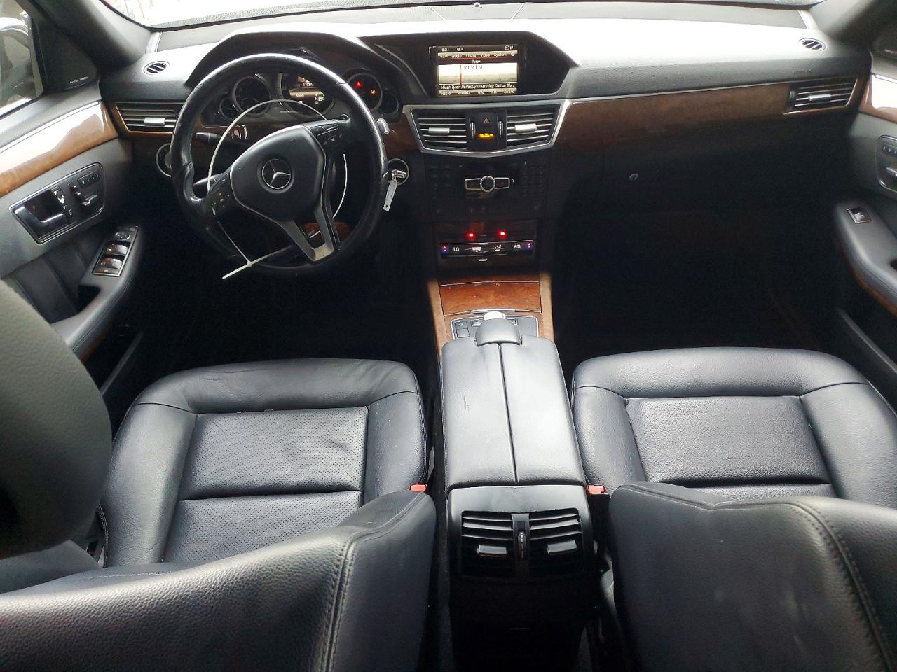 2013 Mercedes-benz E 350 Black vin: WDDHF5KB3DA660987