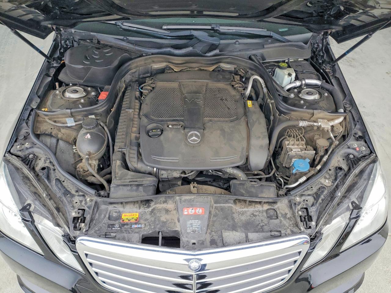 2013 Mercedes-benz E 350 Black vin: WDDHF5KB3DA660987