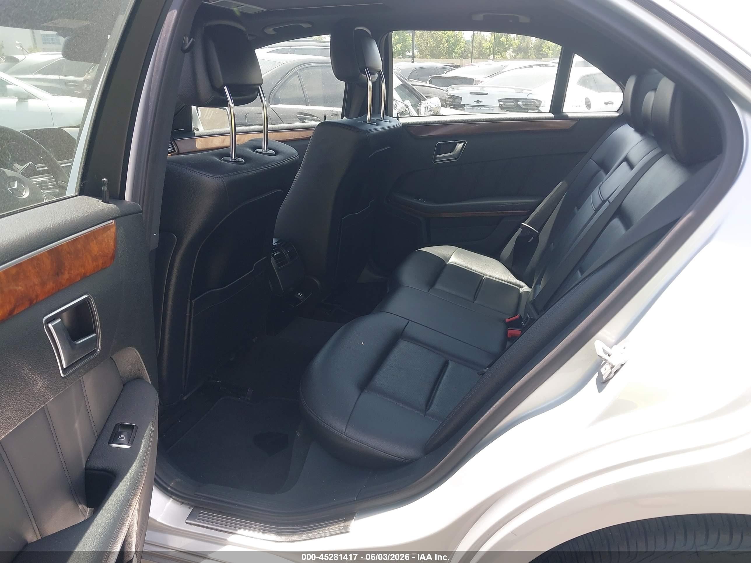 2013 Mercedes-benz E 350   Silver vin: WDDHF5KB3DA676526