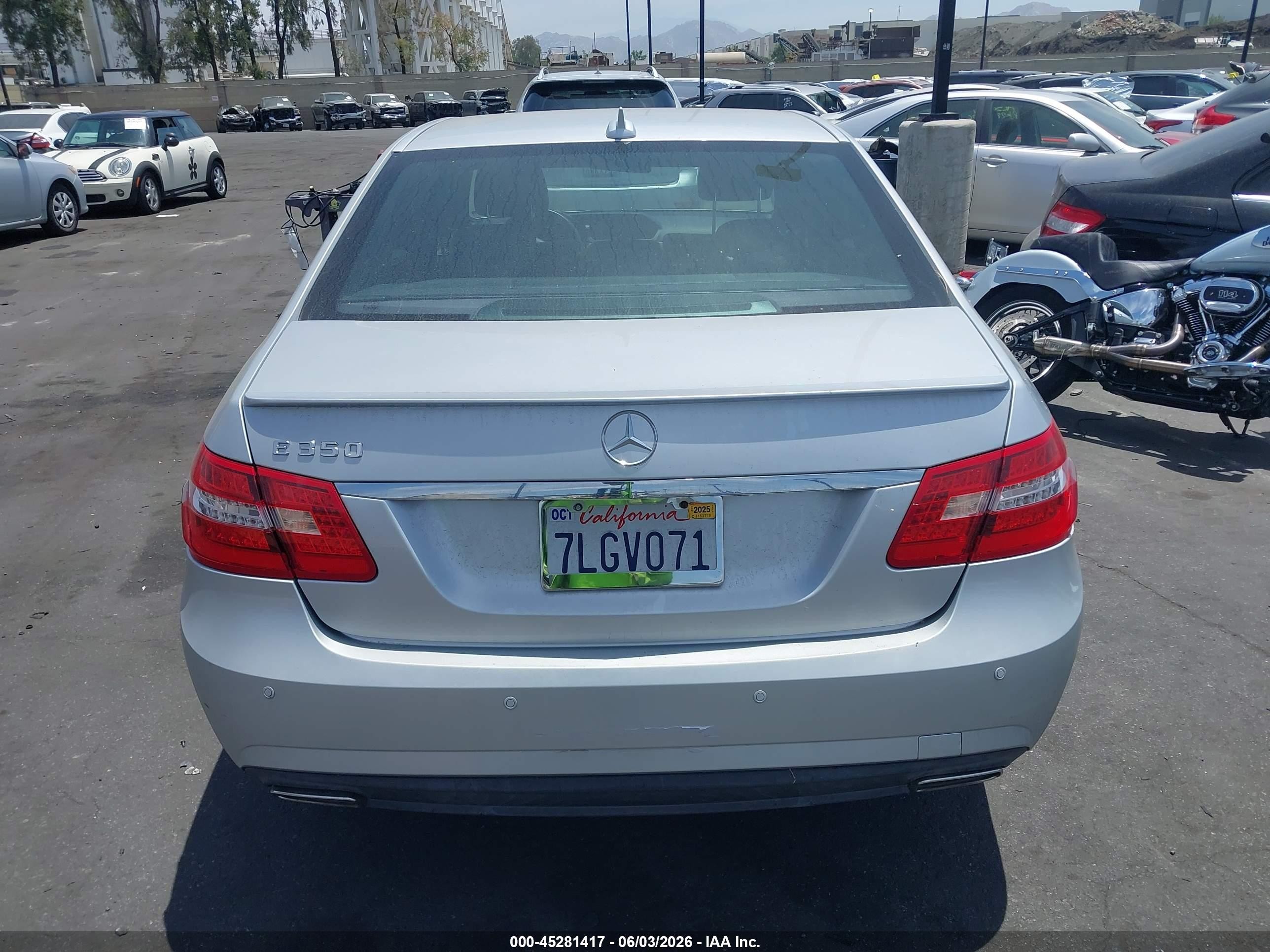2013 Mercedes-benz E 350   Silver vin: WDDHF5KB3DA676526