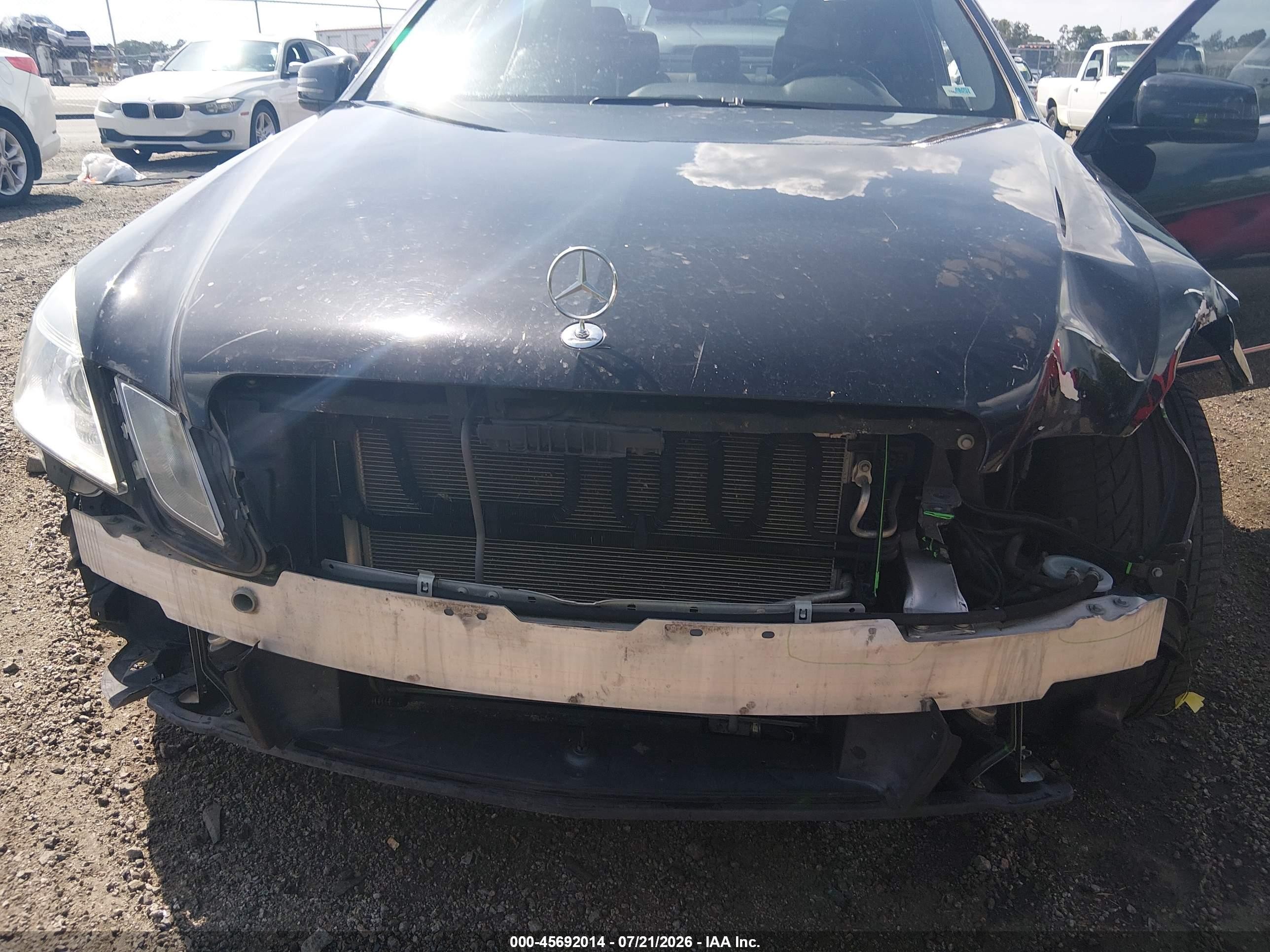 2013 Mercedes-benz E 350   Black vin: WDDHF5KB3DA682293