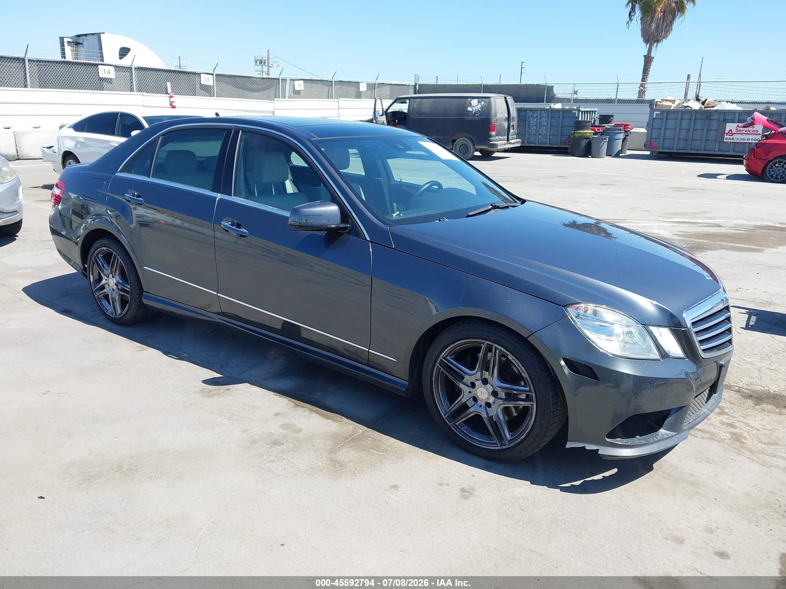 2013 Mercedes-benz E 350   Gray vin: WDDHF5KB3DA693133