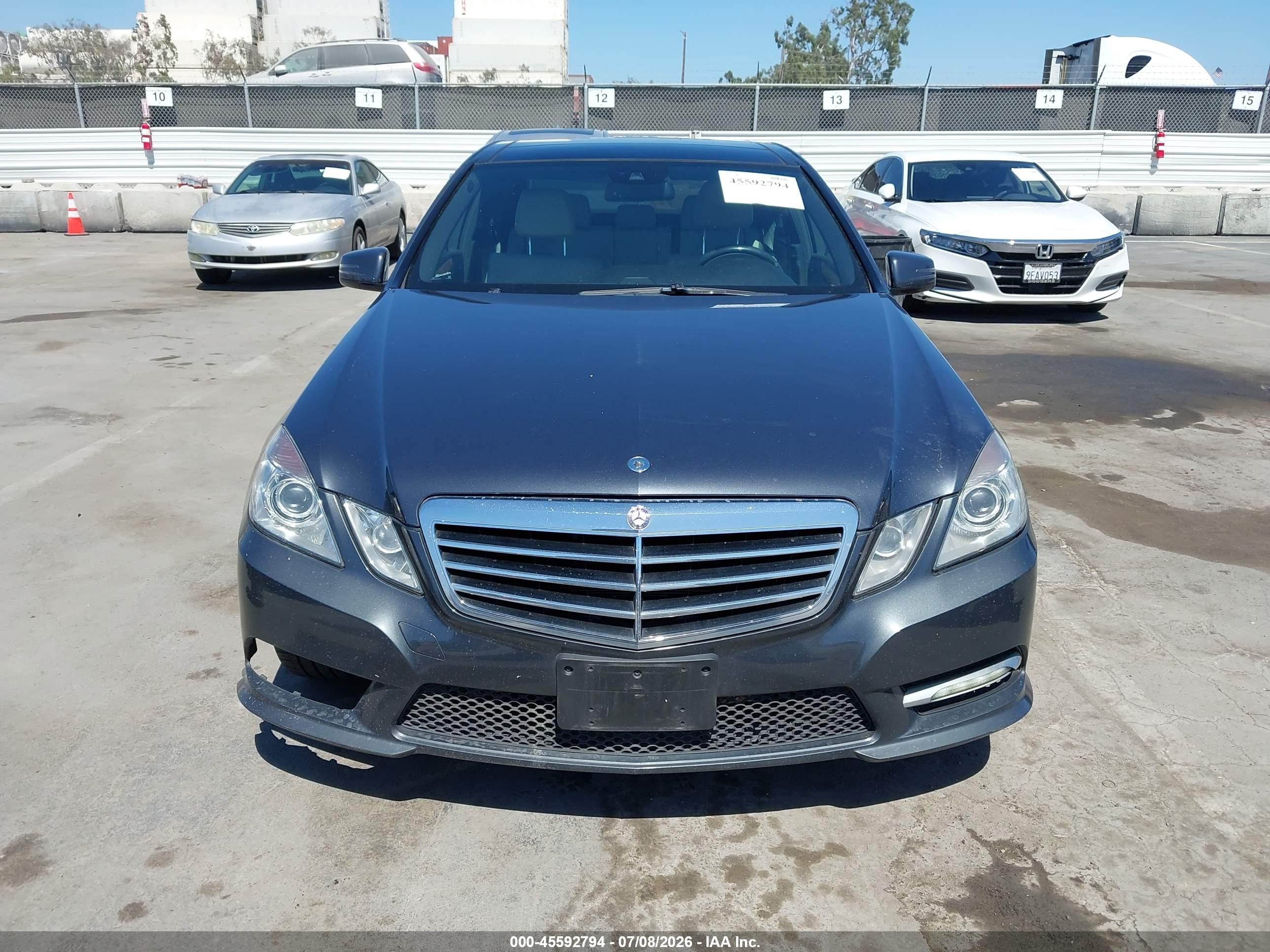 2013 Mercedes-benz E 350   Gray vin: WDDHF5KB3DA693133