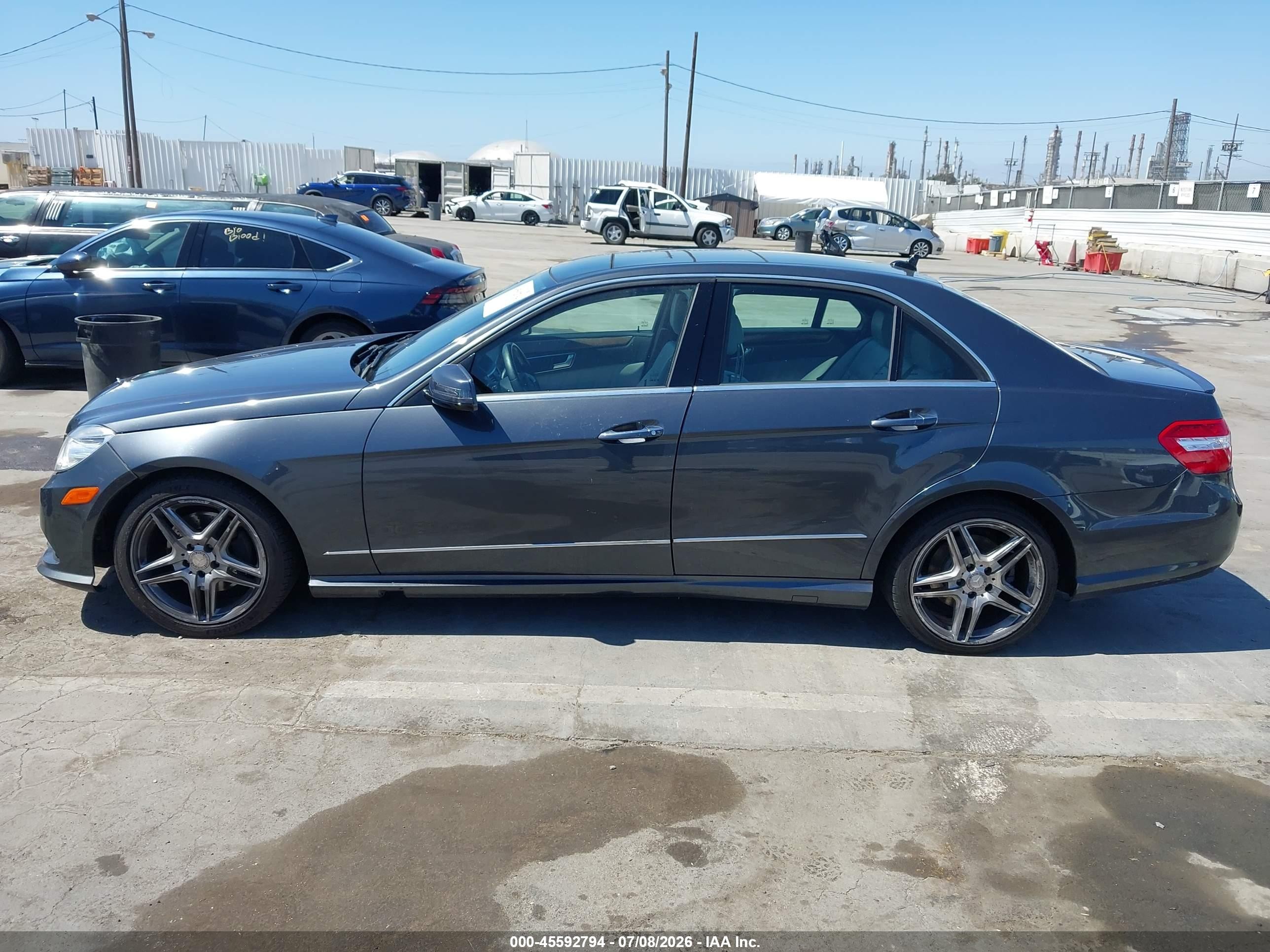 2013 Mercedes-benz E 350   Gray vin: WDDHF5KB3DA693133