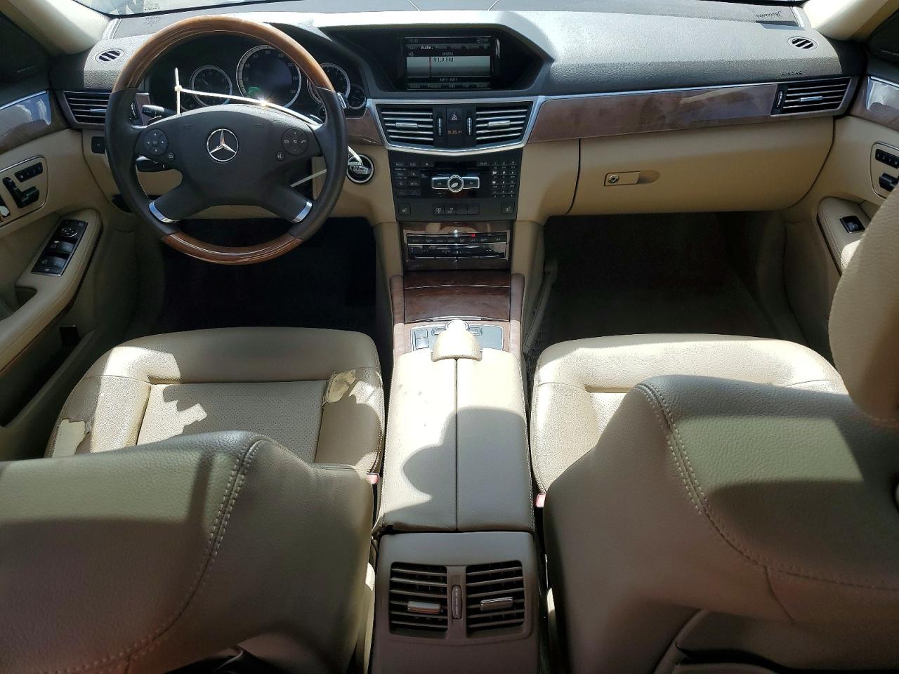 2013 Mercedes-benz E 350 Black vin: WDDHF5KB3DA693195