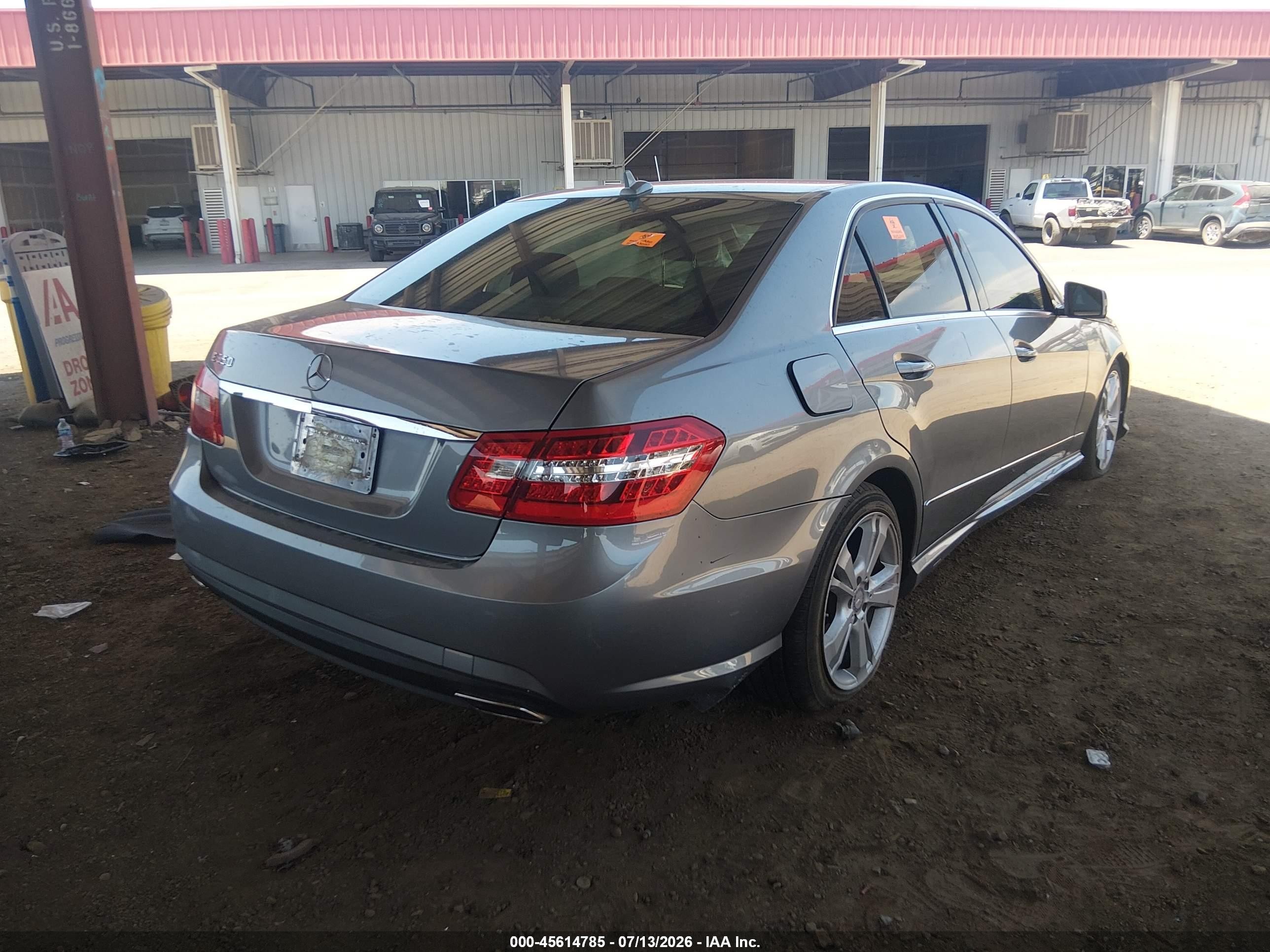 2013 Mercedes-benz E 350   Gray vin: WDDHF5KB3DA705894