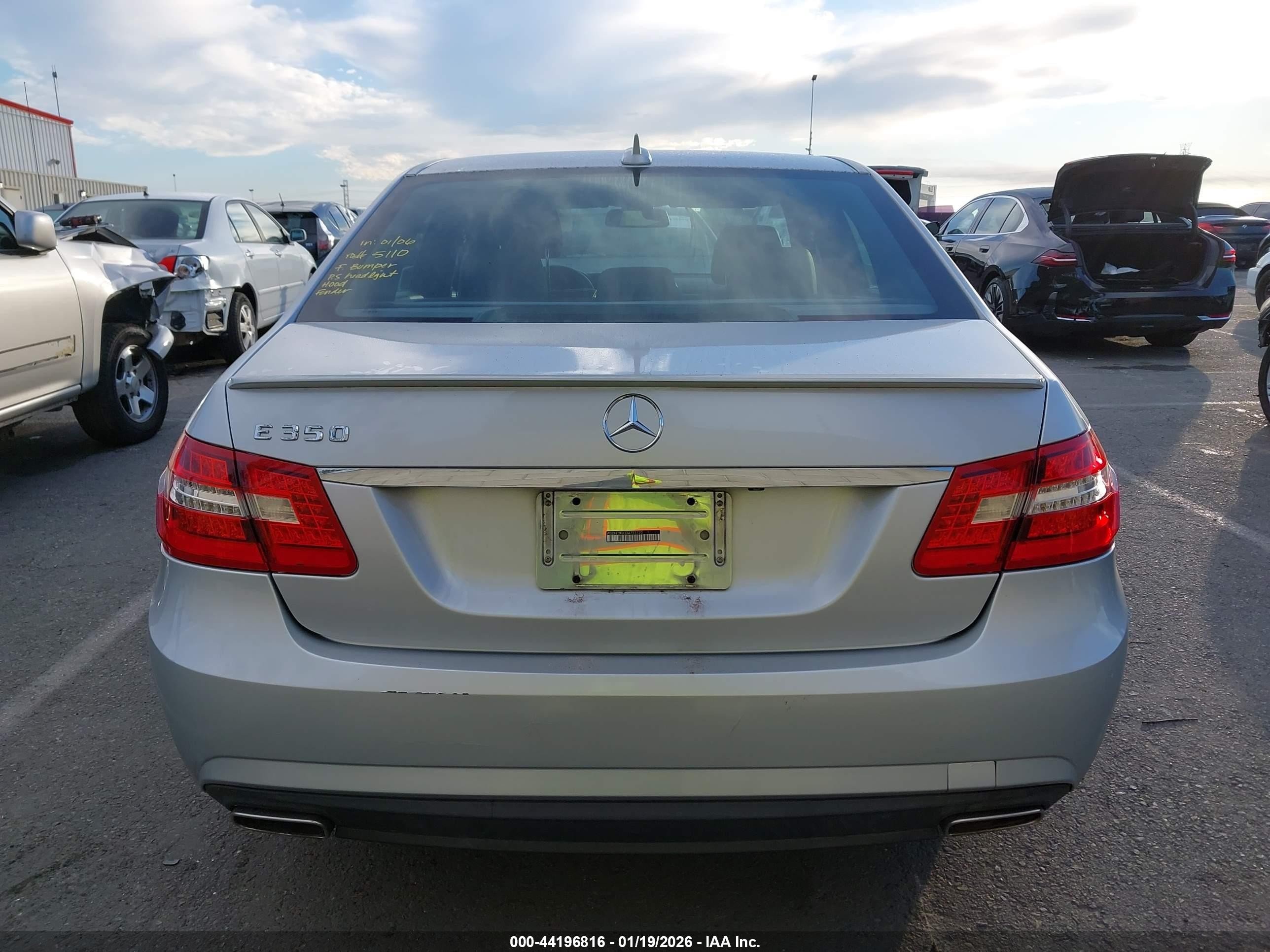 2013 Mercedes-benz E 350 Silver vin: WDDHF5KB3DA723120