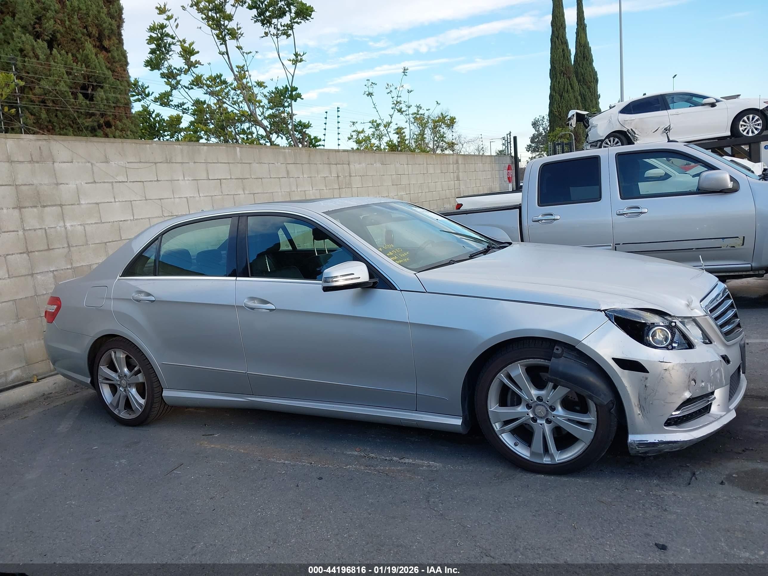 2013 Mercedes-benz E 350 Silver vin: WDDHF5KB3DA723120