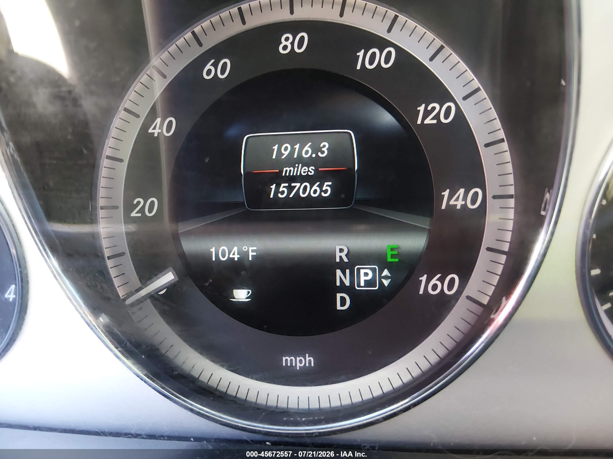 2013 Mercedes-benz E 350   White vin: WDDHF5KB3DA732366
