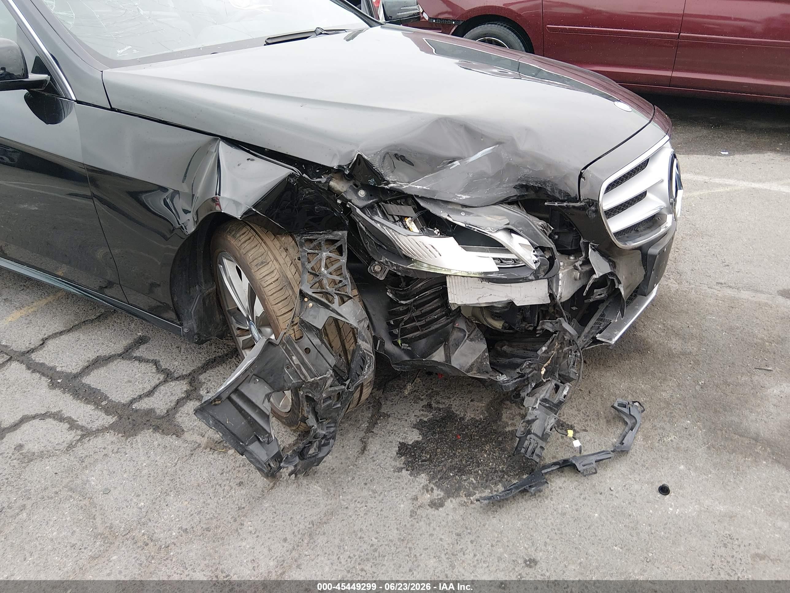 2014 Mercedes-benz E 350   Black vin: WDDHF5KB3EA784730