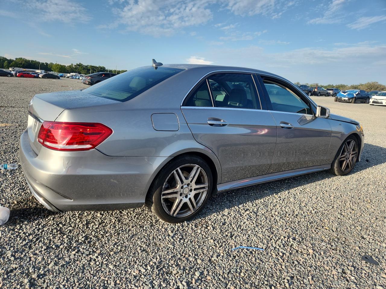 2014 Mercedes-benz E 350 Серый vin: WDDHF5KB3EA789359