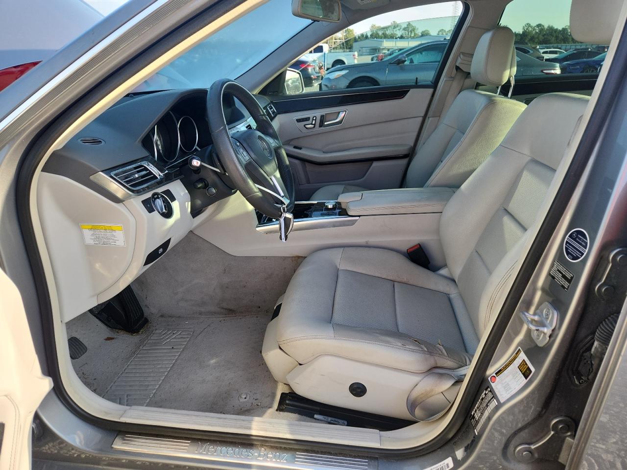 2014 Mercedes-benz E 350 Серый vin: WDDHF5KB3EA789359