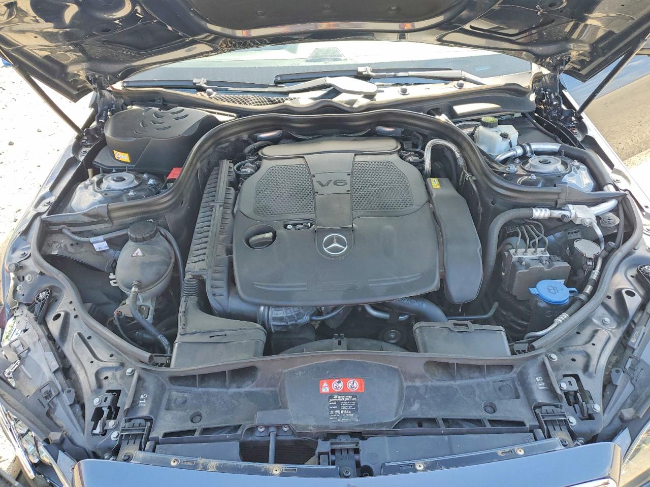 2014 Mercedes-benz E 350 Gray vin: WDDHF5KB3EA847714