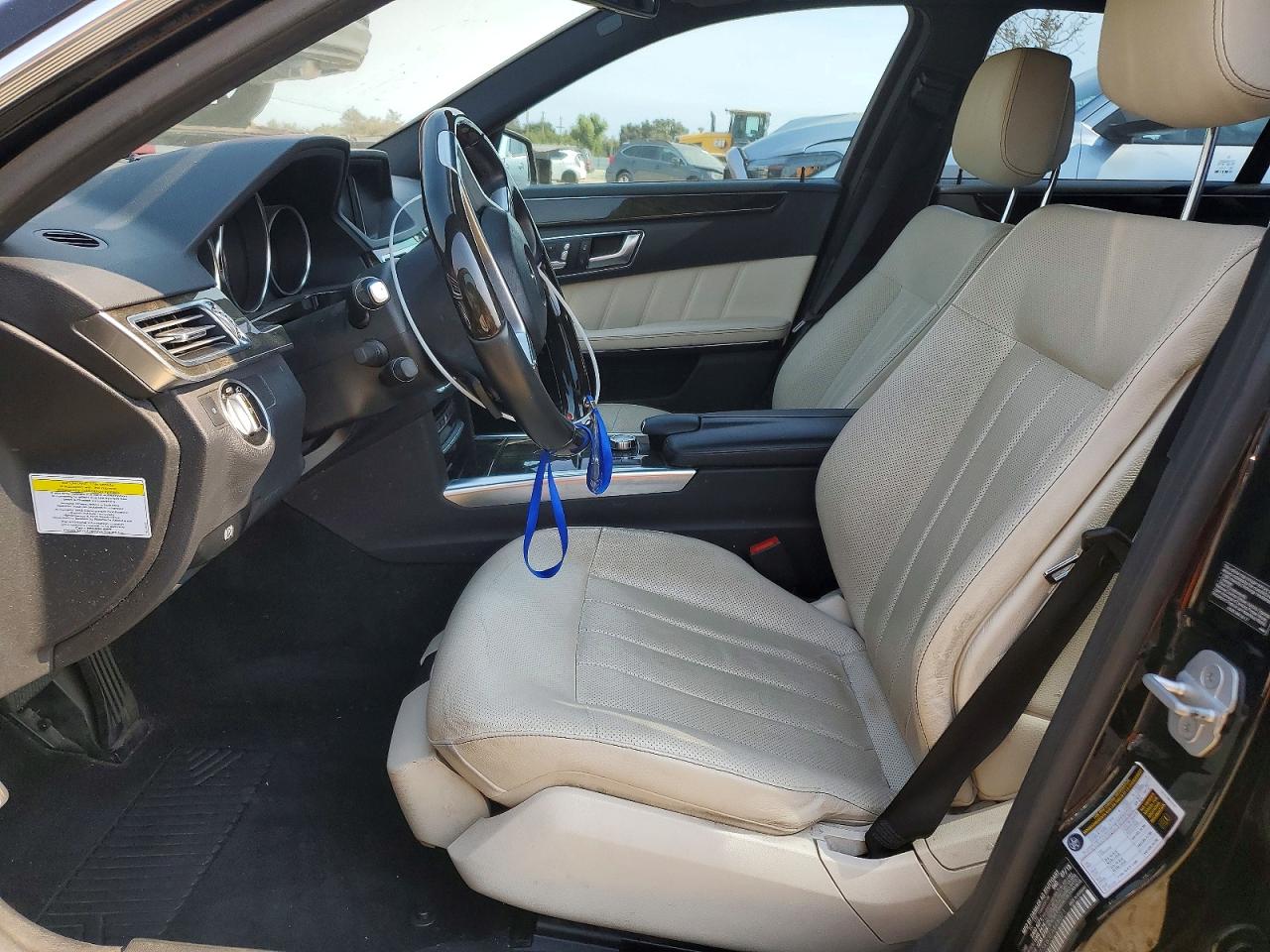 2014 Mercedes-benz E 350 Black vin: WDDHF5KB3EA848071